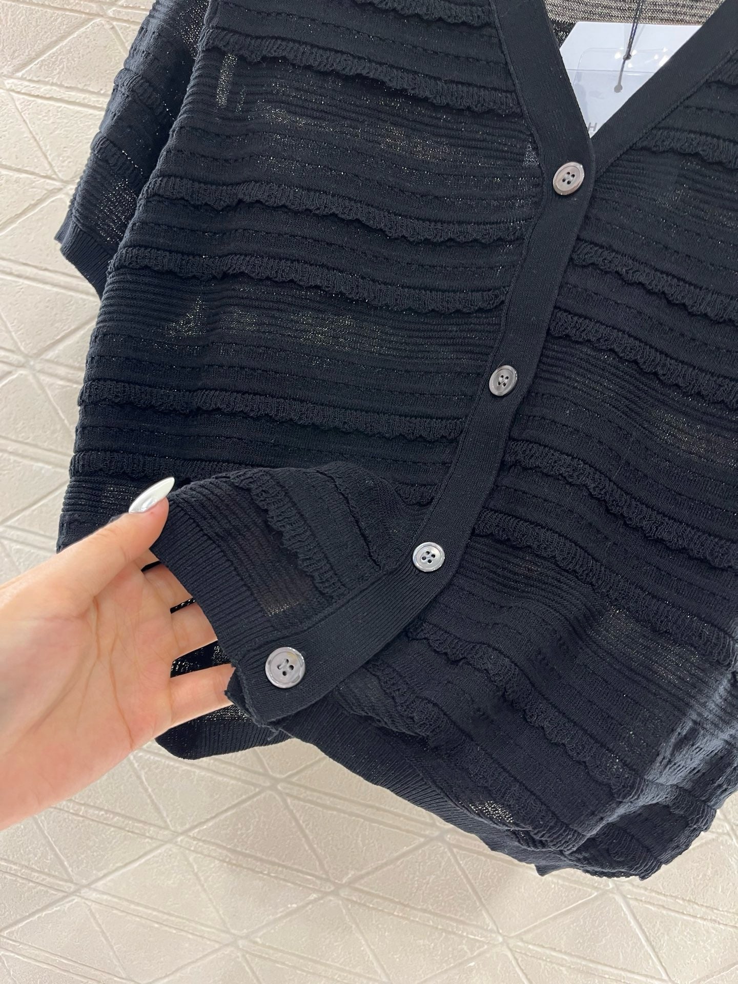 25SS New Lace V-neck Short Sleeve Sweater