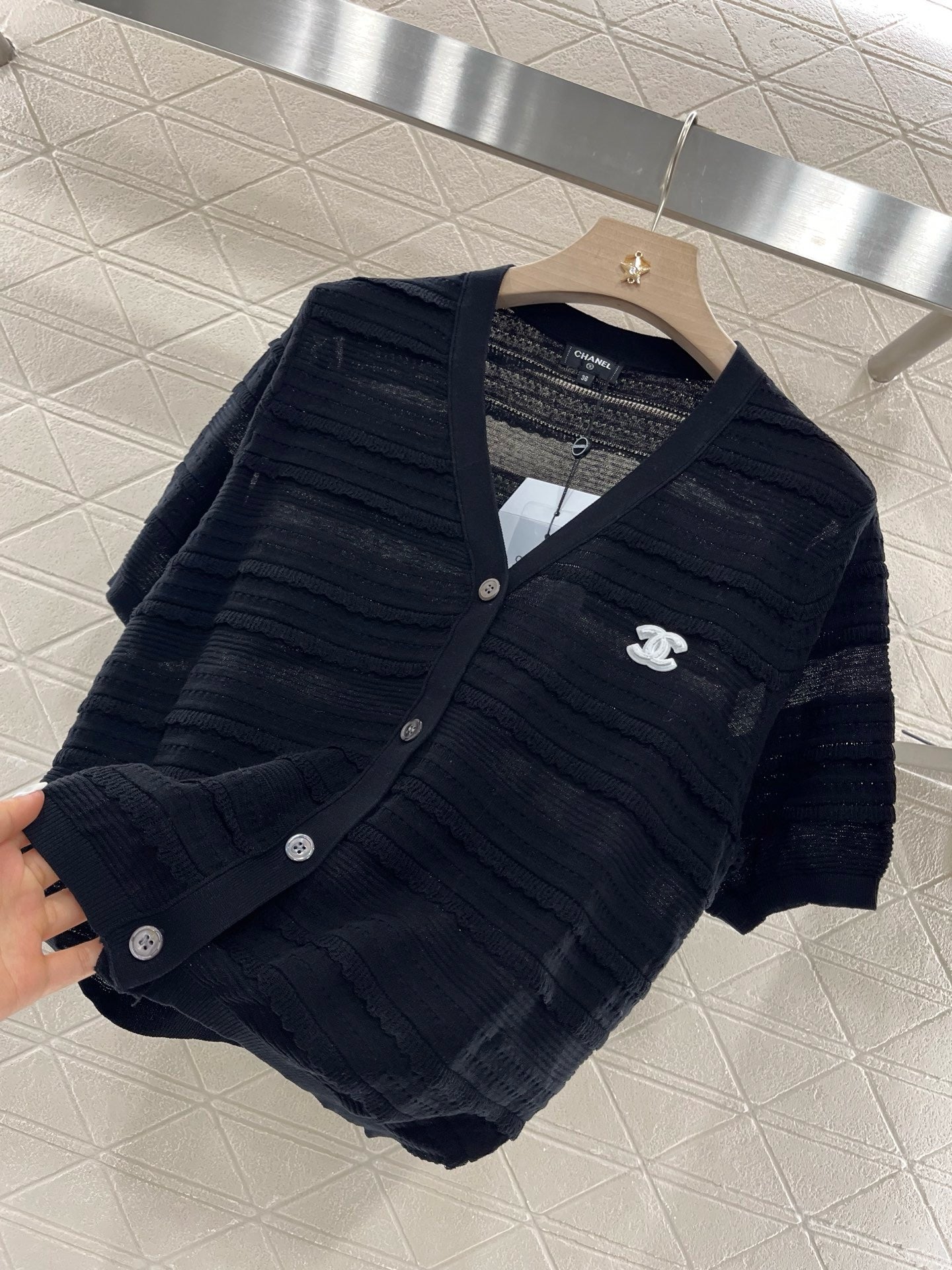 25SS New Lace V-neck Short Sleeve Sweater