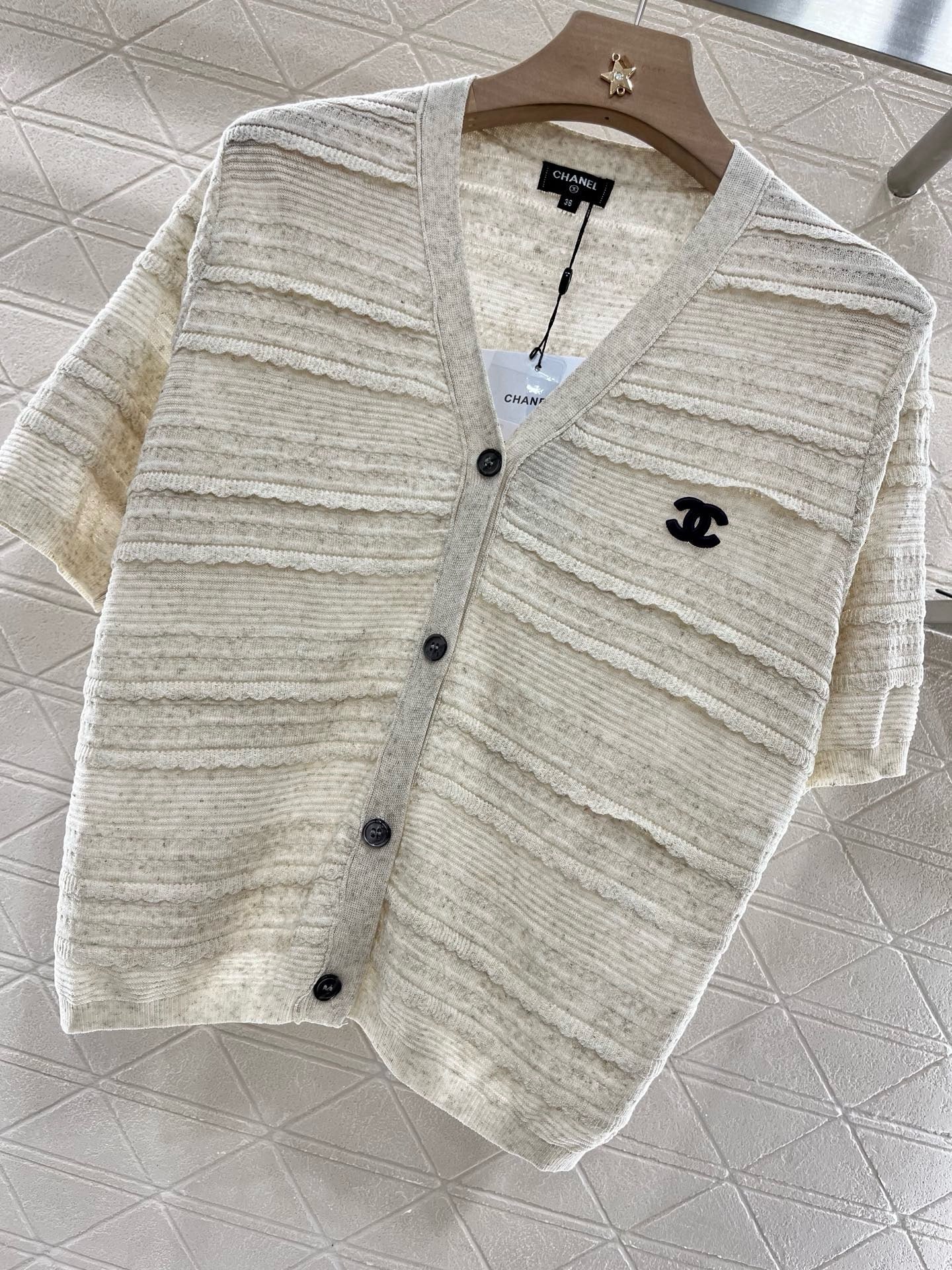 25SS New Lace V-neck Short Sleeve Sweater