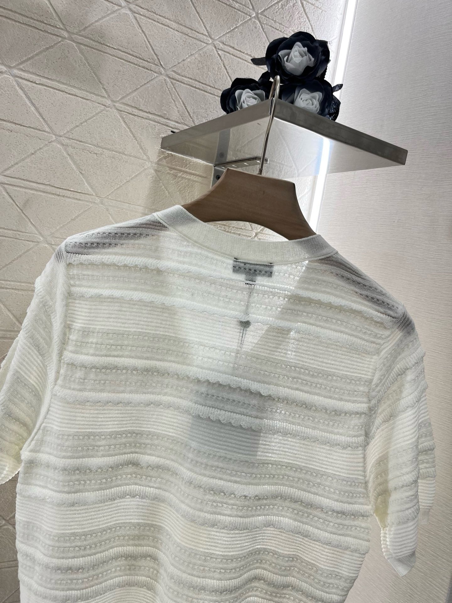 25SS New Lace V-neck Short Sleeve Sweater