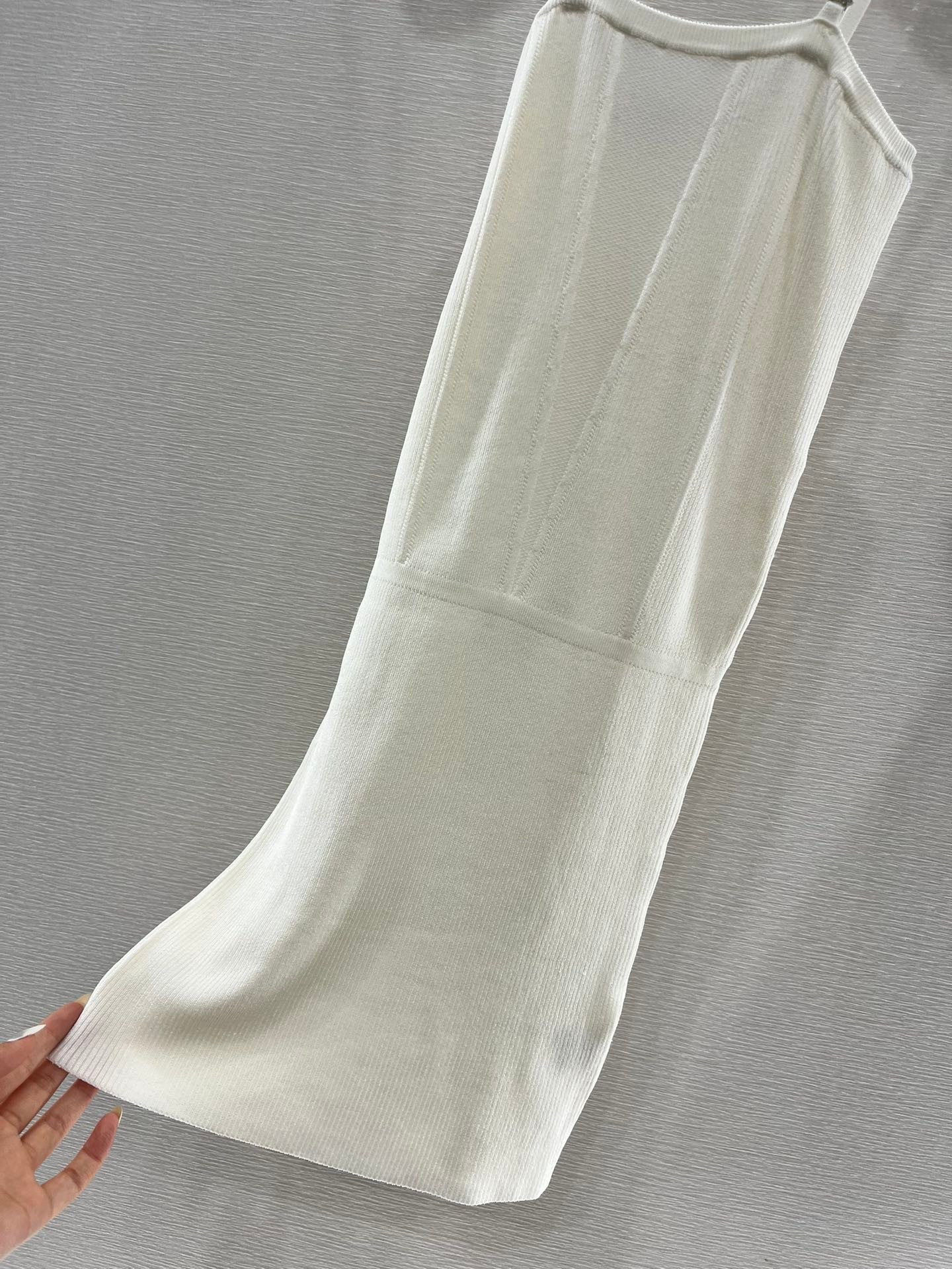 2025 new knitted slim-fitting suspender skirt