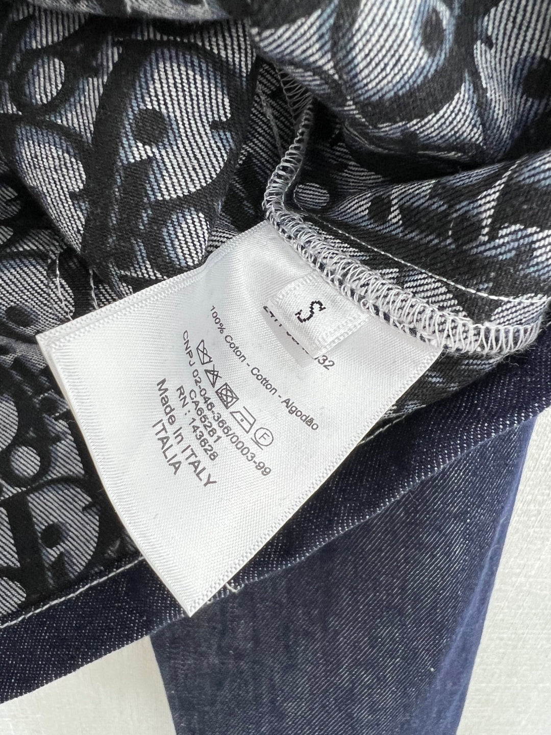 25SS Interior logo printed denim jacket)