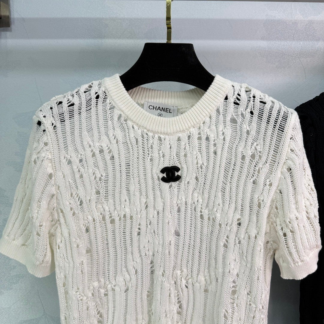 25 Cut-out Lace Knit Short Sleeve
