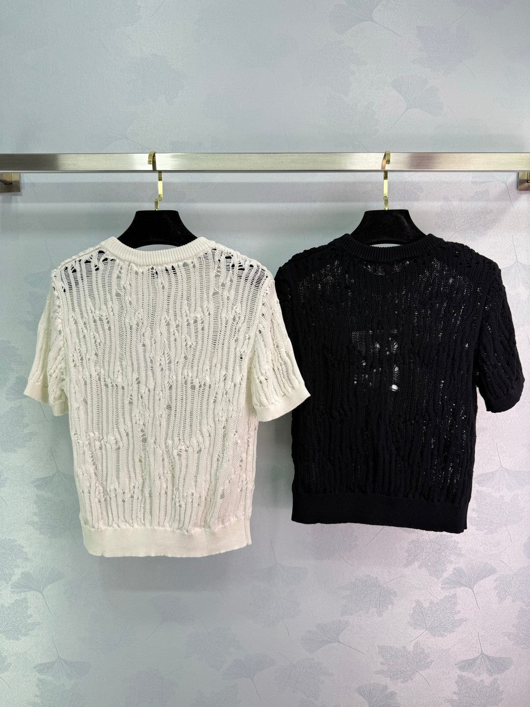 25 Cut-out Lace Knit Short Sleeve