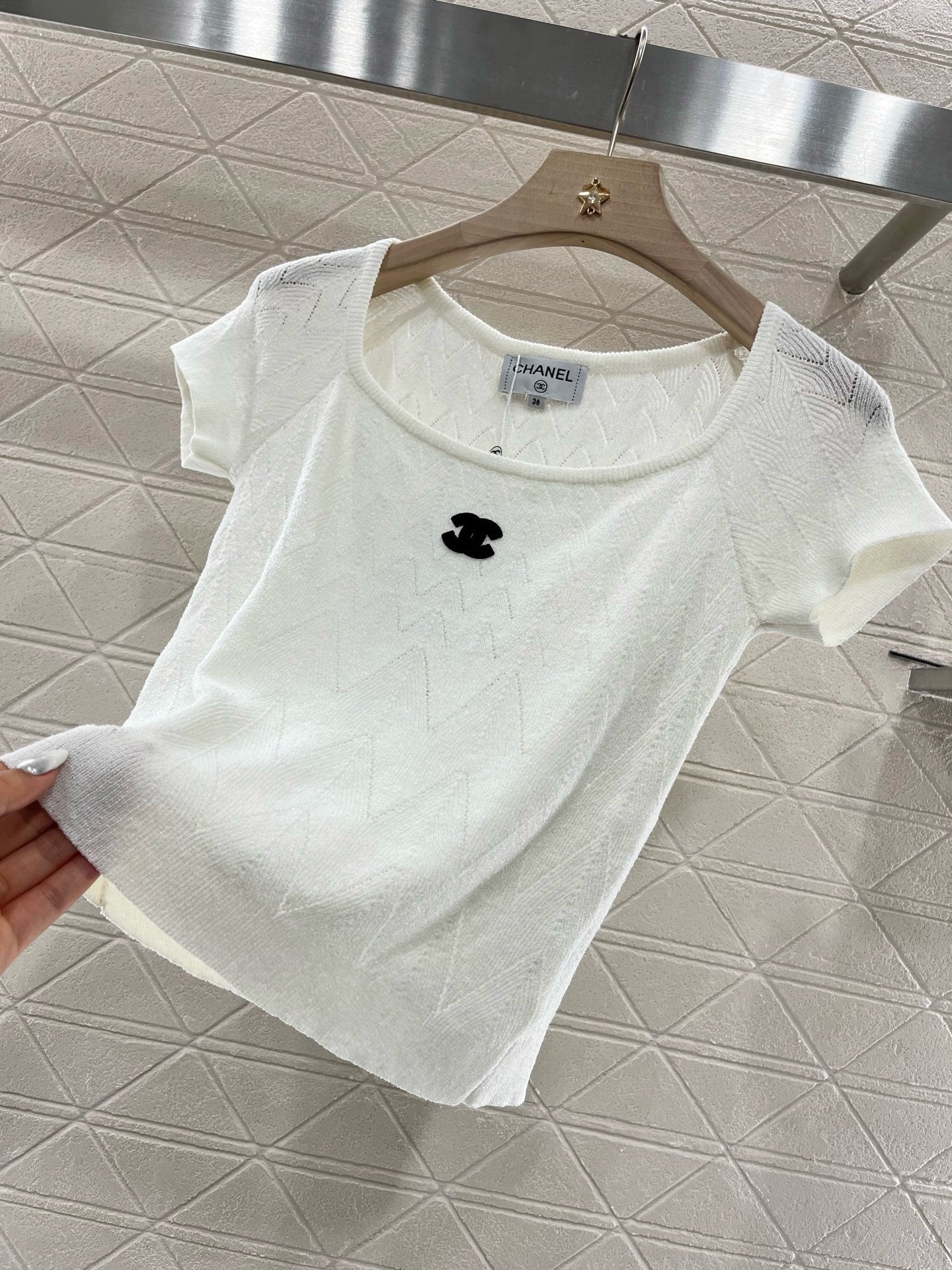 25 Spring and Summer New Wave Knitted Short Sleeve
