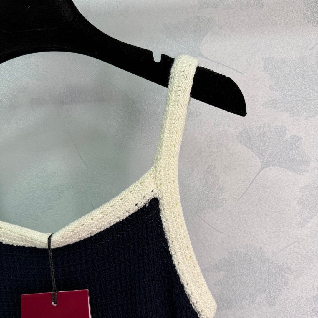 25 Knit camisole dress