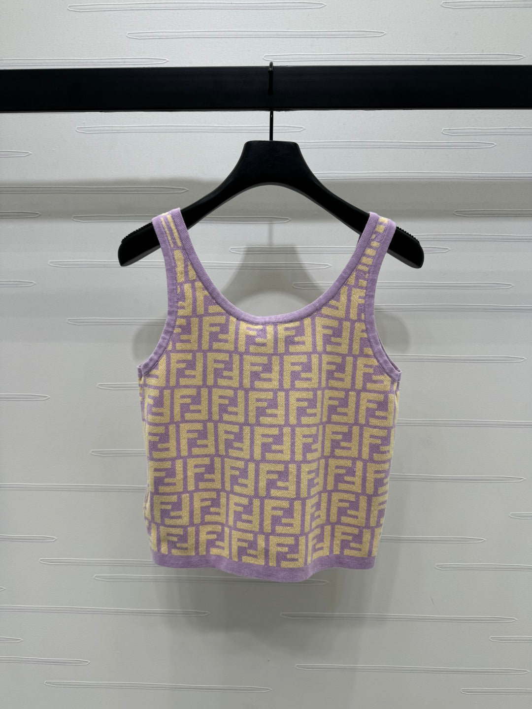 25 Spring and Summer Jacquard Letter Knitted Vest