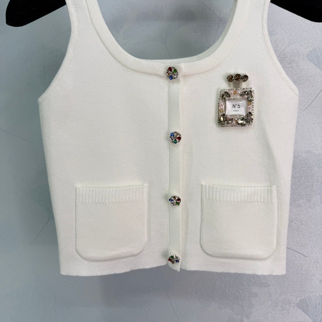 2025 spring and summer new white perfume bottle sticker diamond knitted camisole