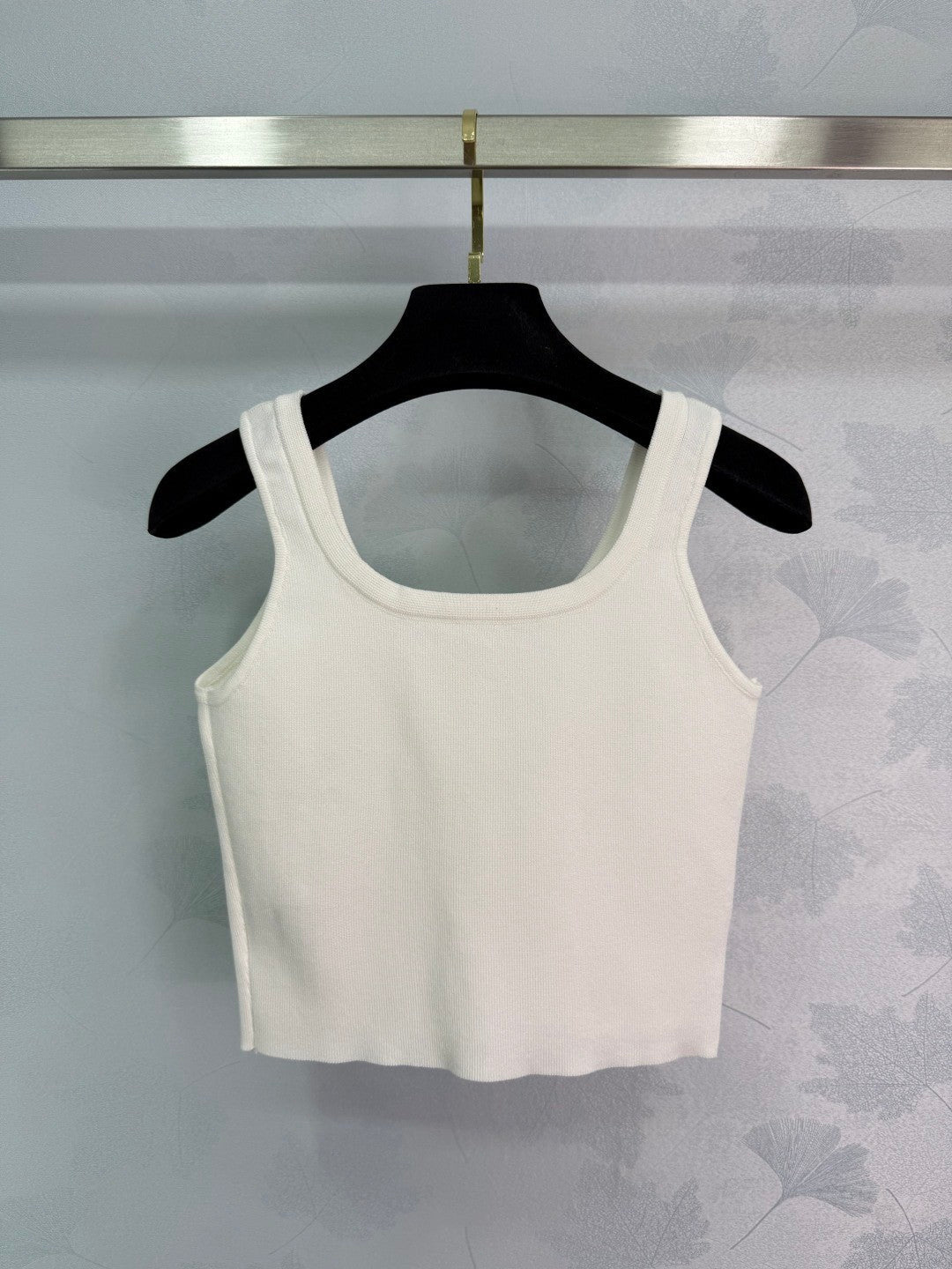 2025 spring and summer new white perfume bottle sticker diamond knitted camisole