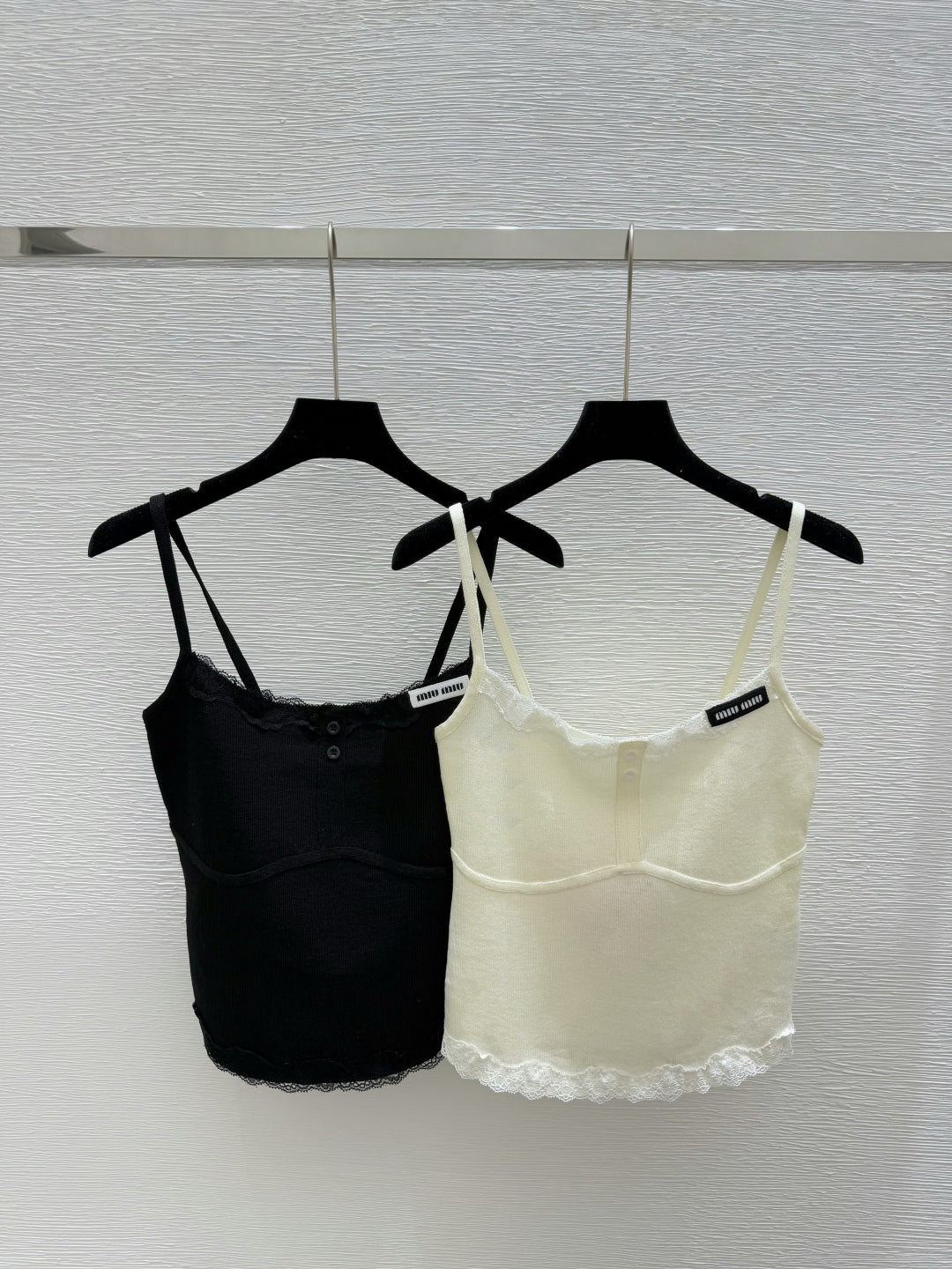 2025 Spring and Summer New Simple Two-color Lace Vest