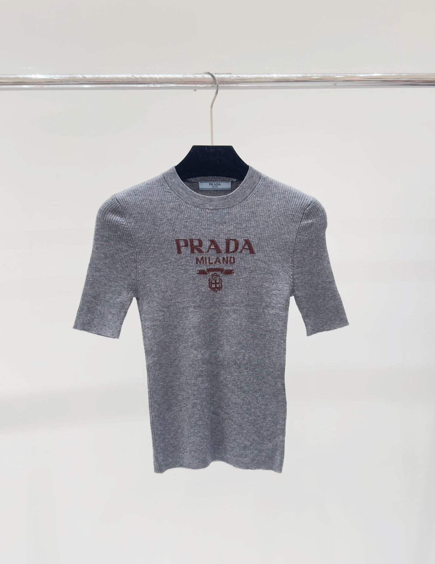 2025 Gold thread letter embroidery knitted short sleeved shirt