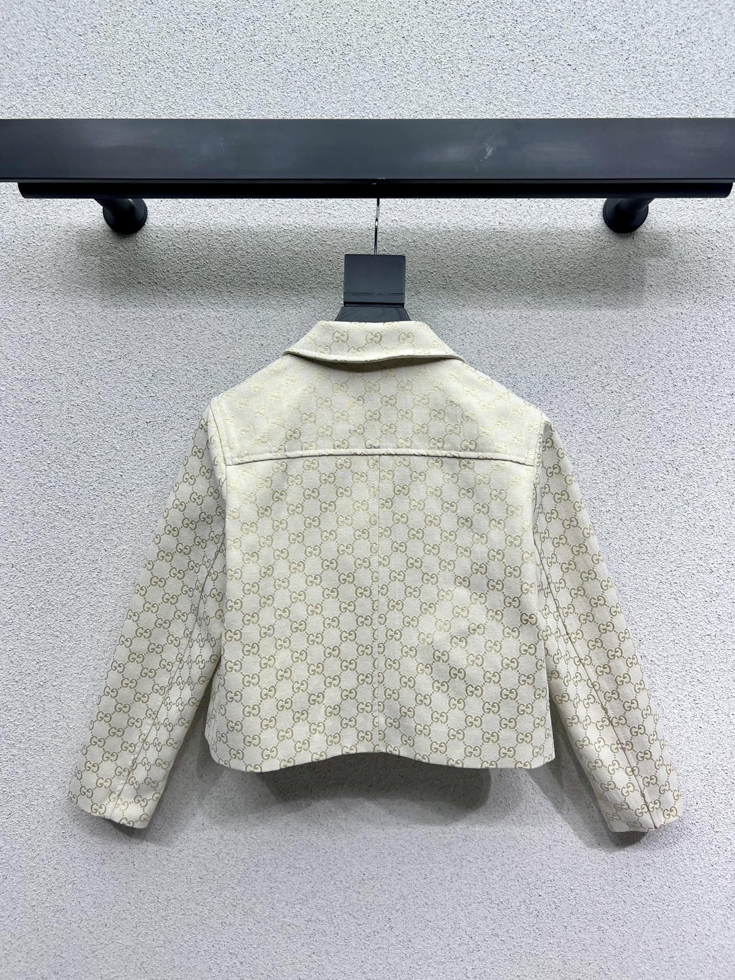 Classic jacquard jacket + matching shorts set