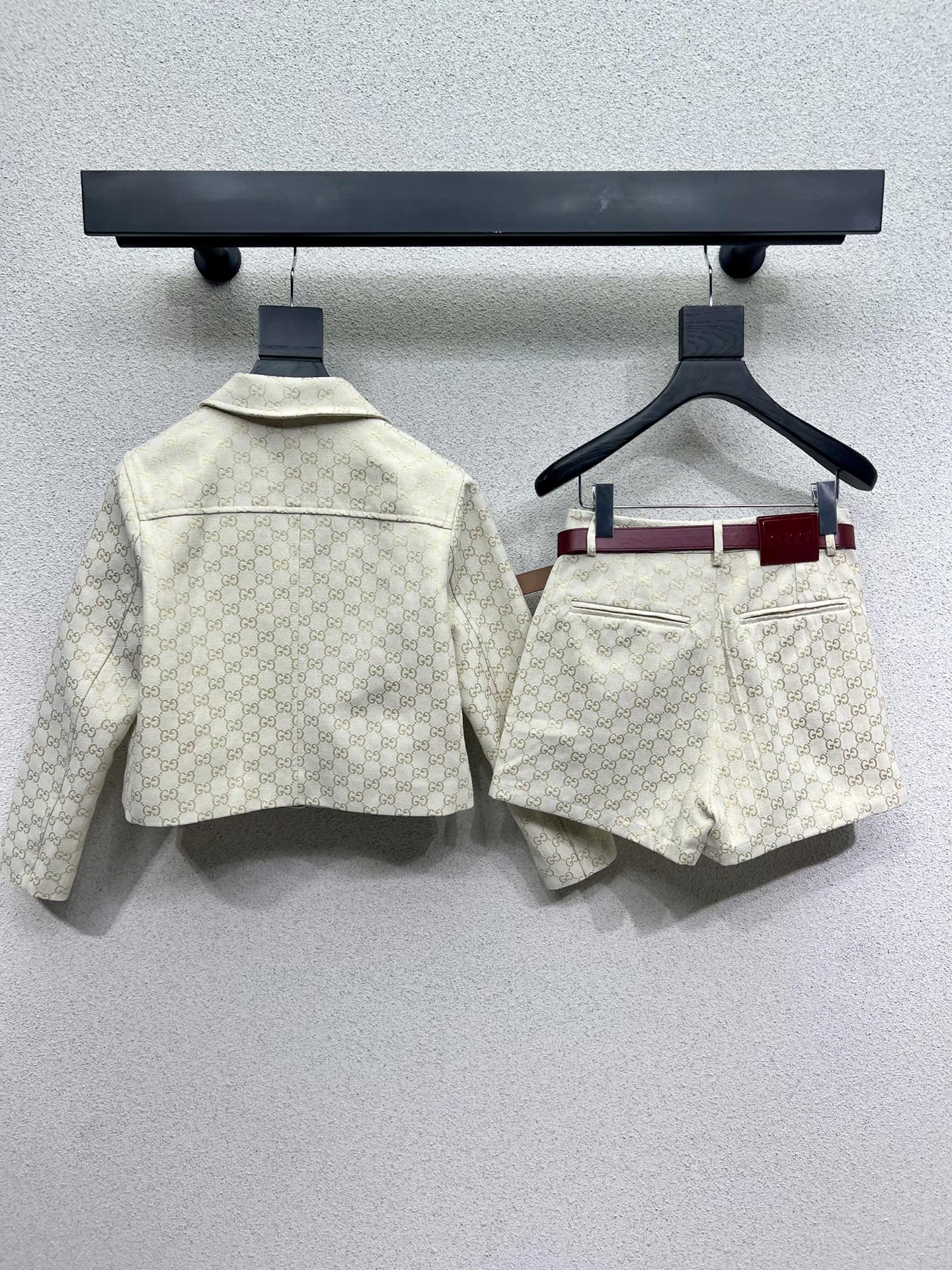 Classic jacquard jacket + matching shorts set