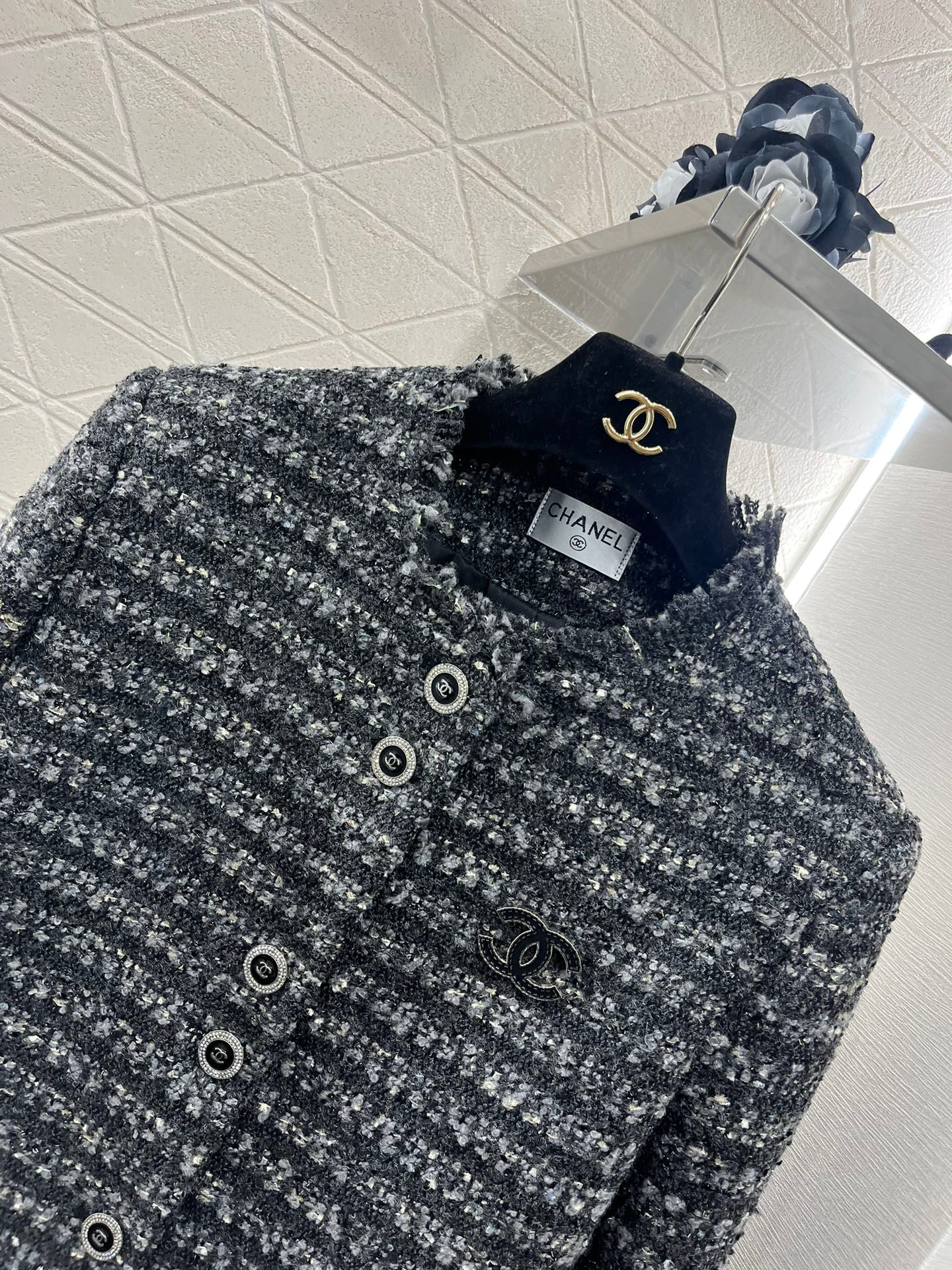 25ss Brooch dress jacket