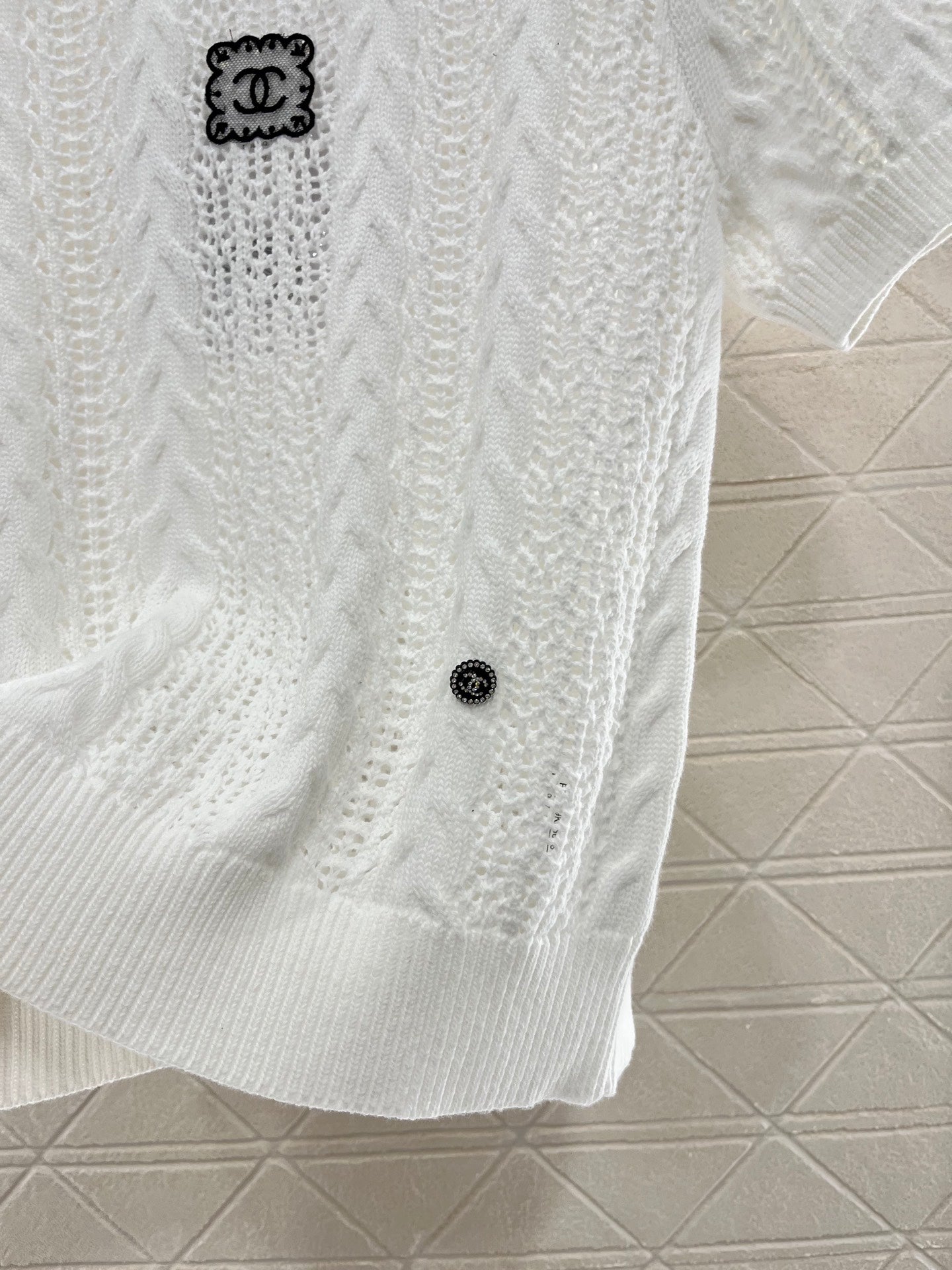 25SS Micro transparent contrasting knitted short sleeved shirt