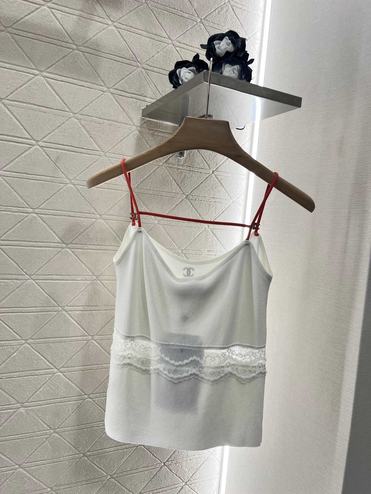25SS Lace edge knitted suspender