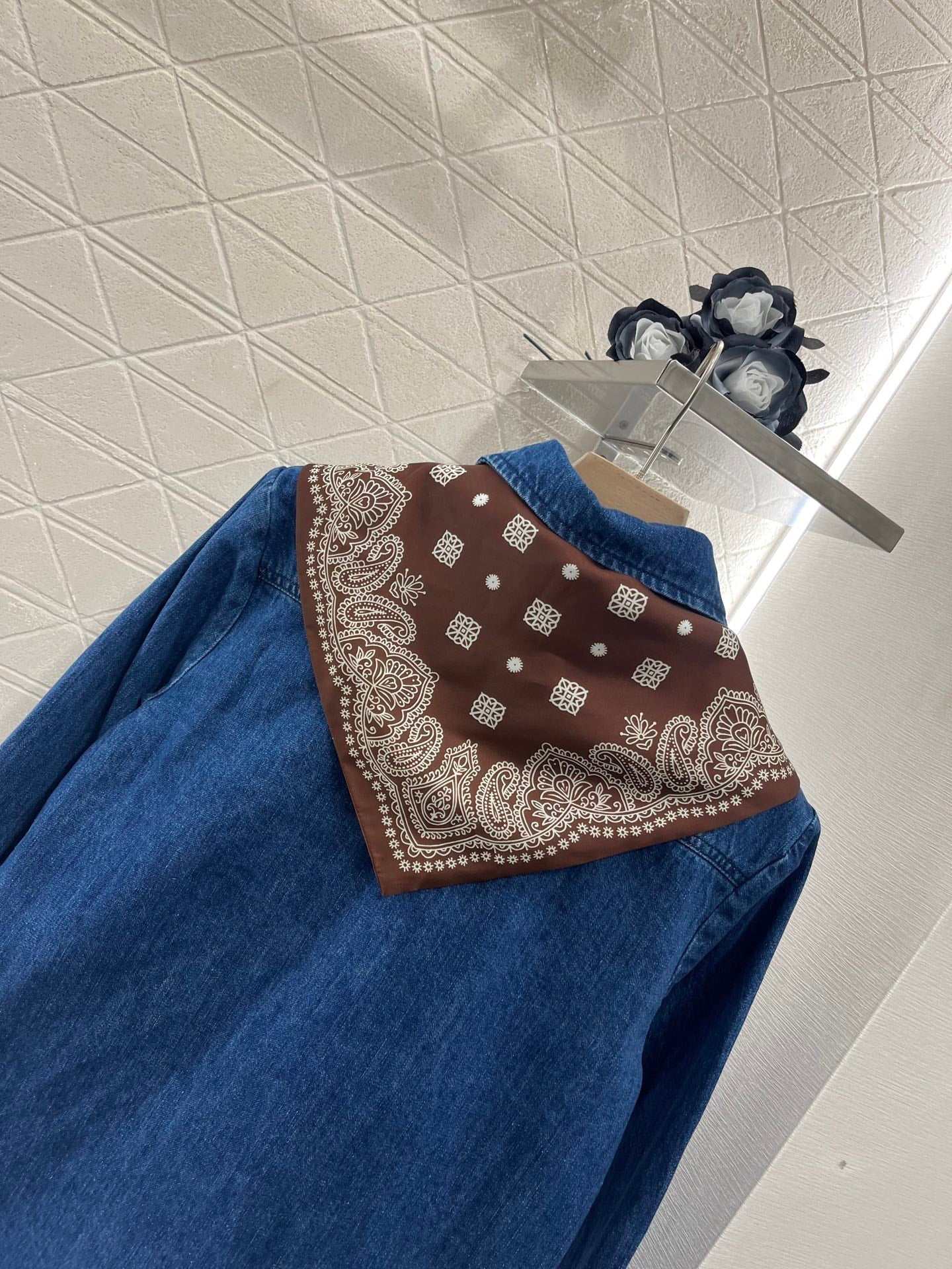 25ss Scarf, denim shirt, jacket