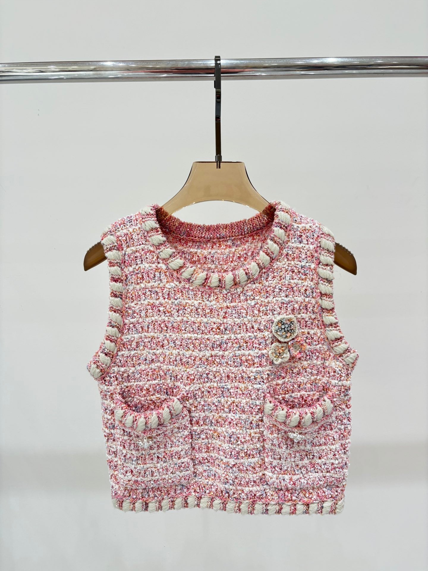 25 Early Spring New Round Neck Hand-beaded Tweed Heavy Knitted Vest