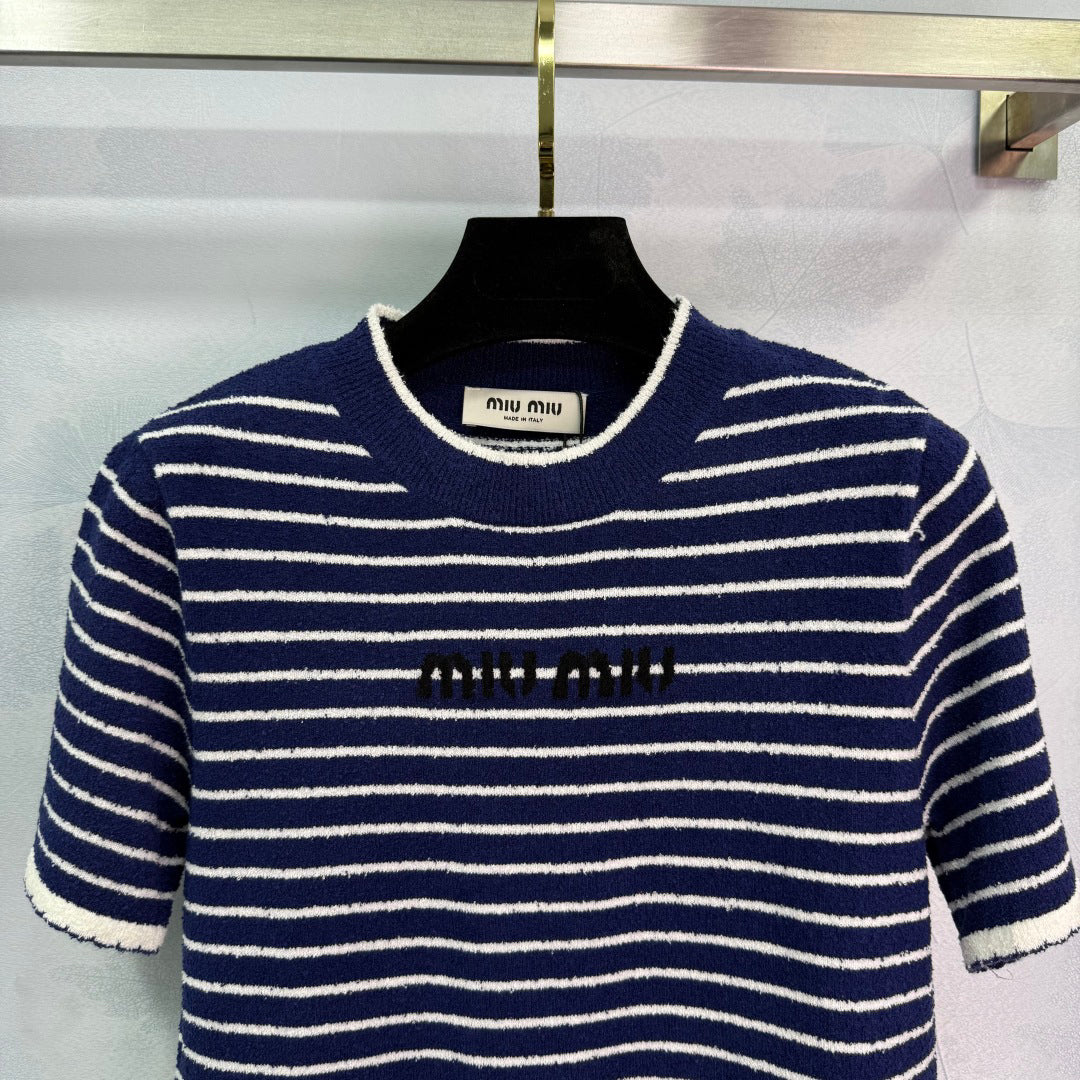 25 New Knitted Round Neck Short Sleeve