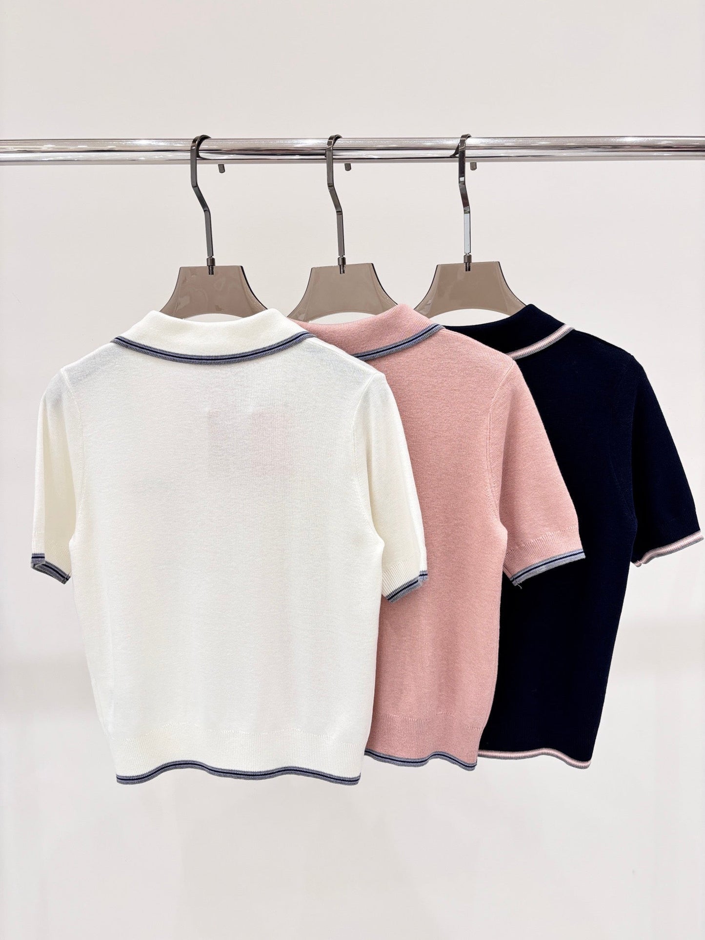 25 New Knitted Round Neck Short Sleeve