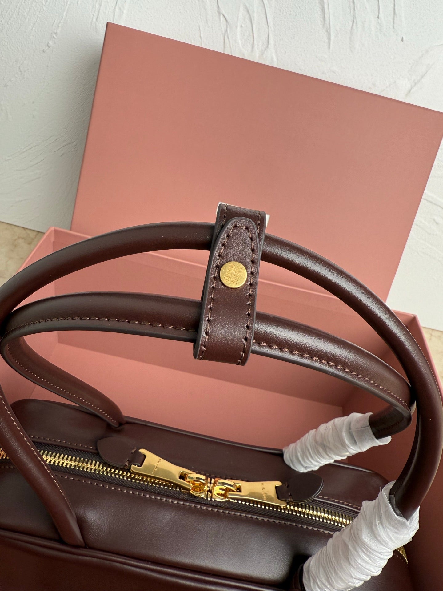 25 new Cowhide Rectangular Shoulder Bag