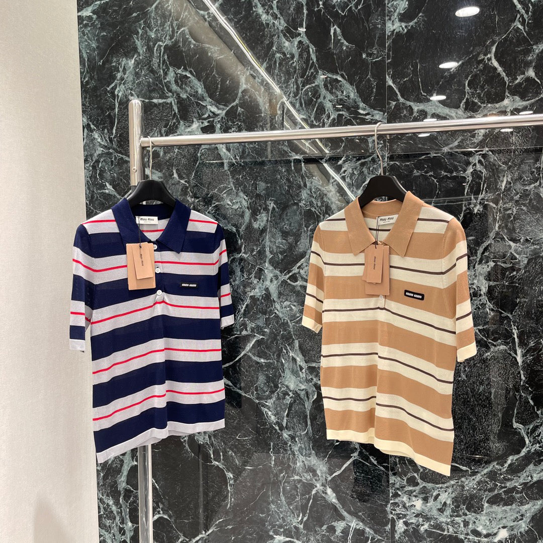 25 Striped polo collar short sleeves