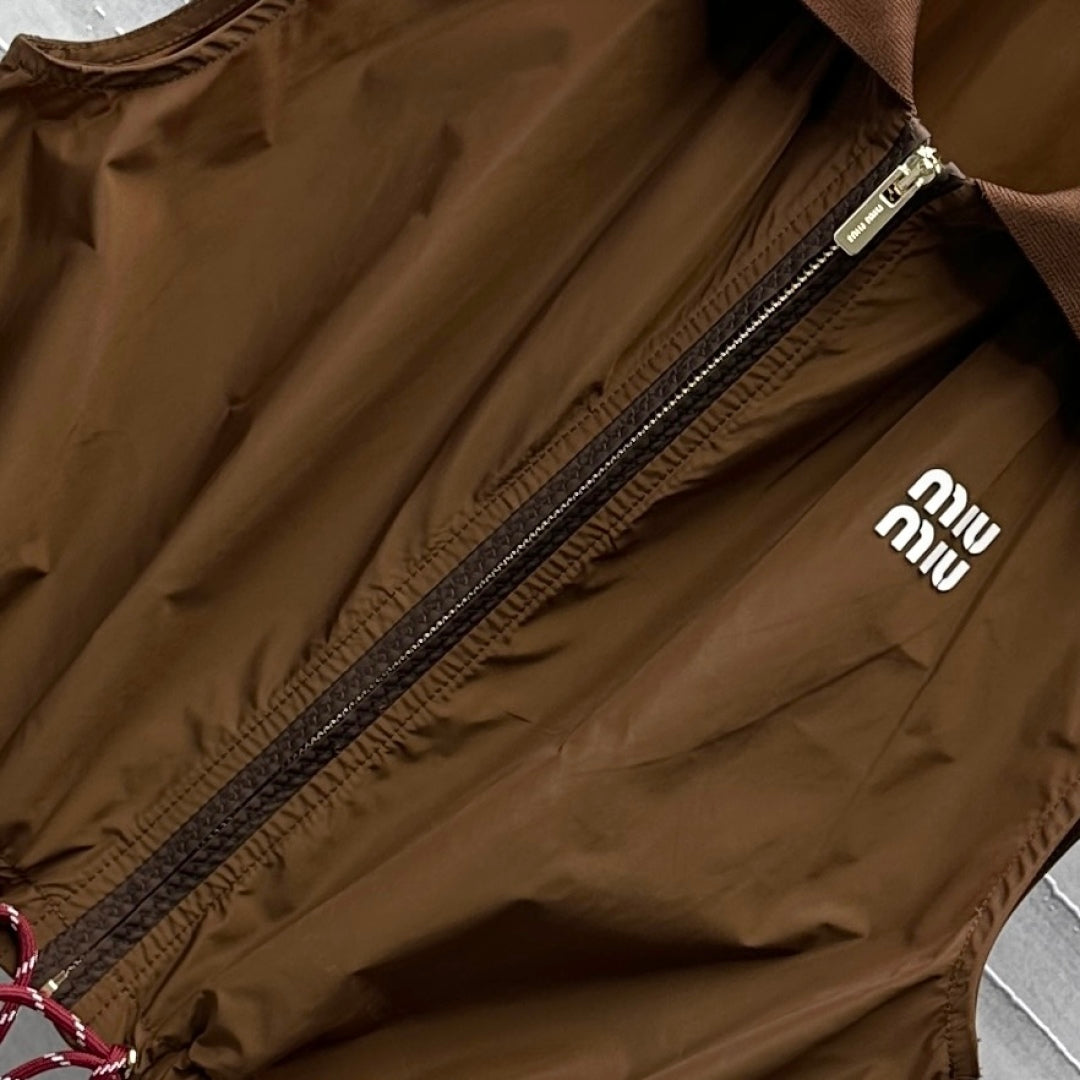 M 25 Short nylon zip-up vest set