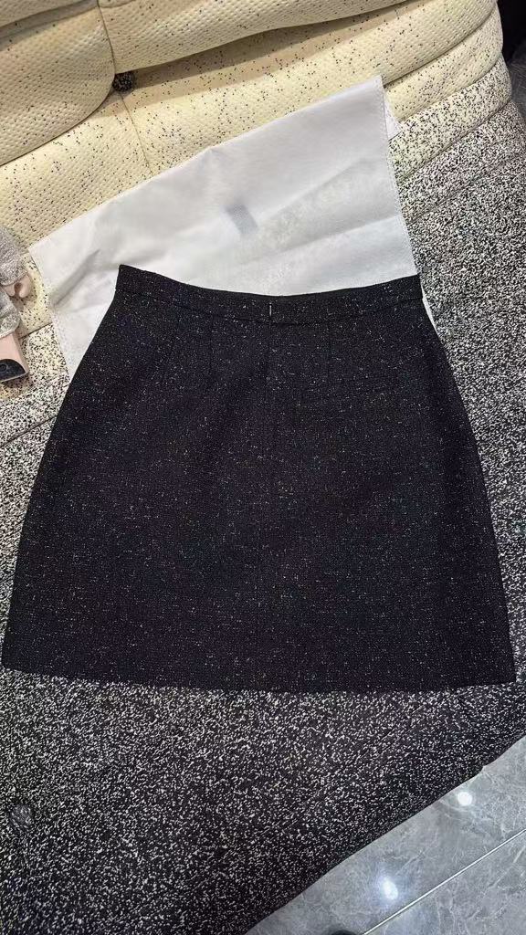 c 25 Short jacket+short skirt set