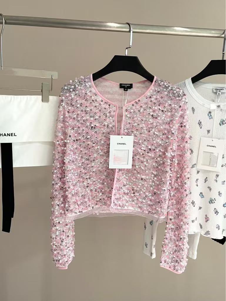 c 25 Pink bead cardigan