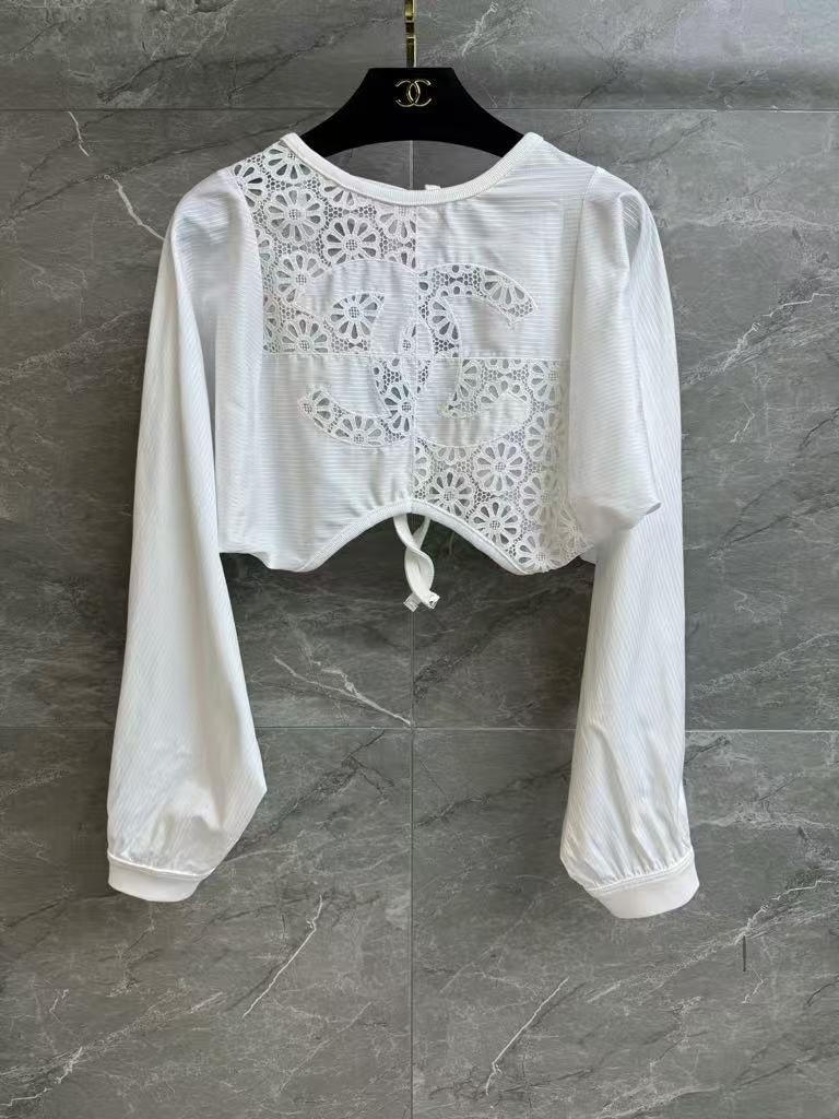 25 Hollow out backless shirt