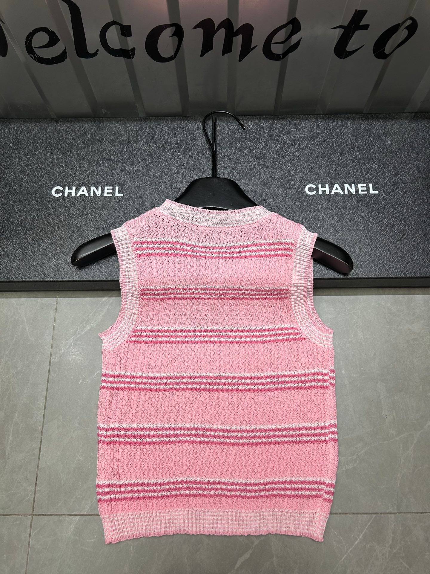 25 Summer new striped double C knitted vest