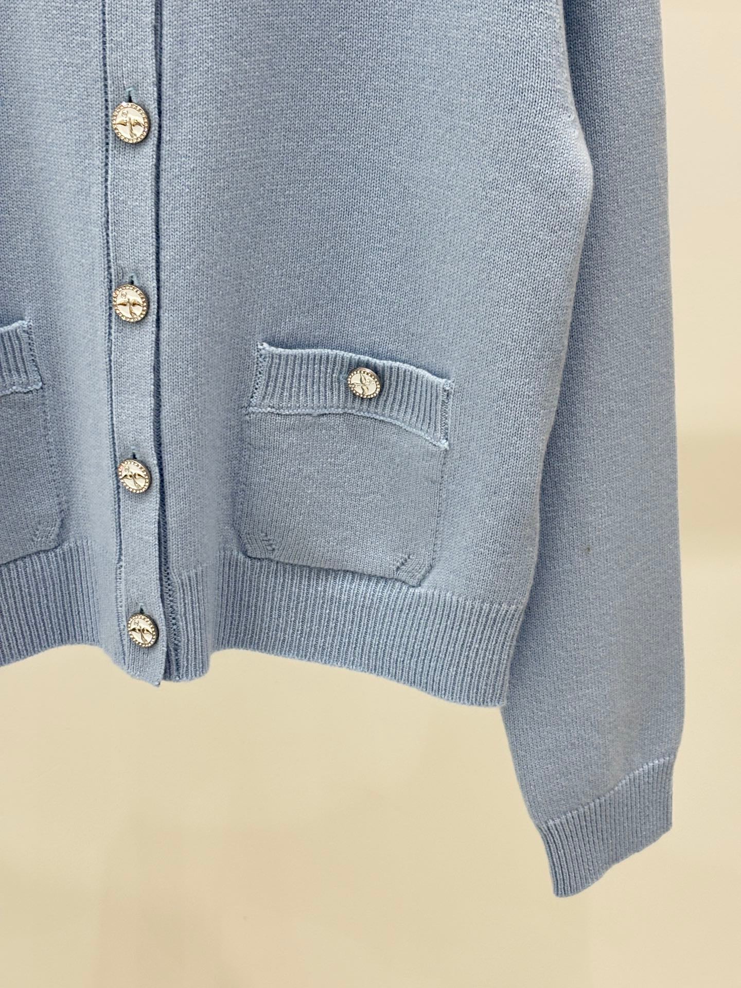 25 Early spring new round neck single row bird color button simple casual knitted cardigan