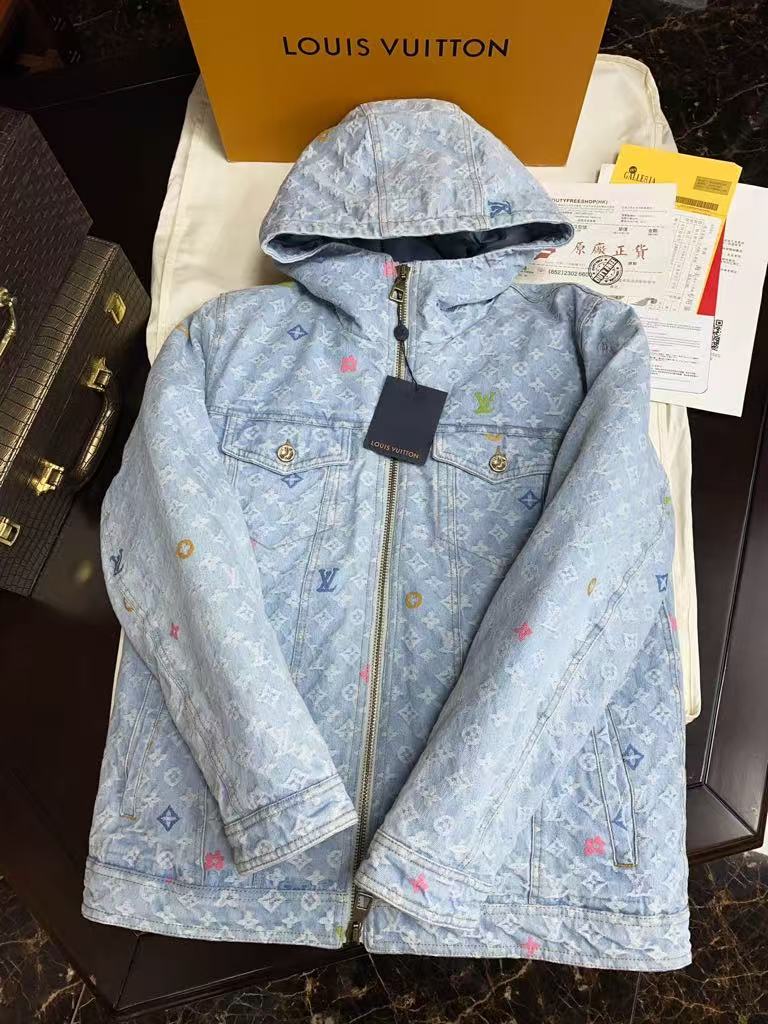 25 Fall and Winter Old Flower Full Print Denim Jacket Coat