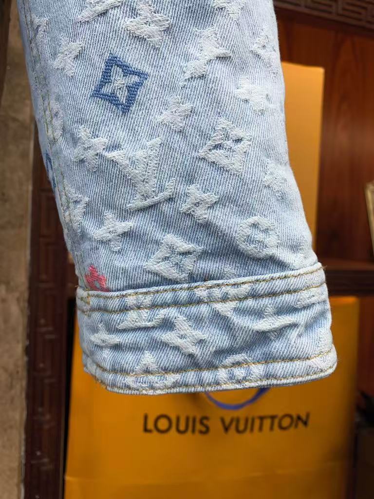 25 Fall and Winter Old Flower Full Print Denim Jacket Coat