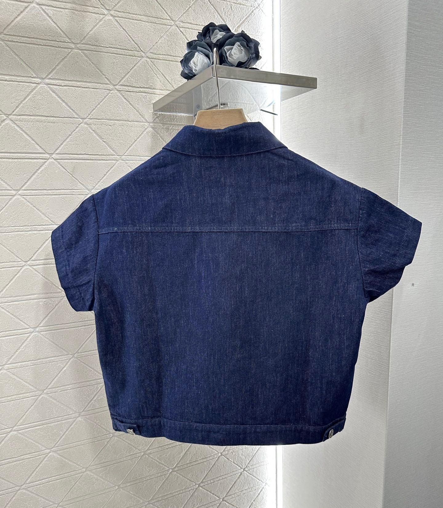 25 Denim short-sleeved shirt and shorts suit