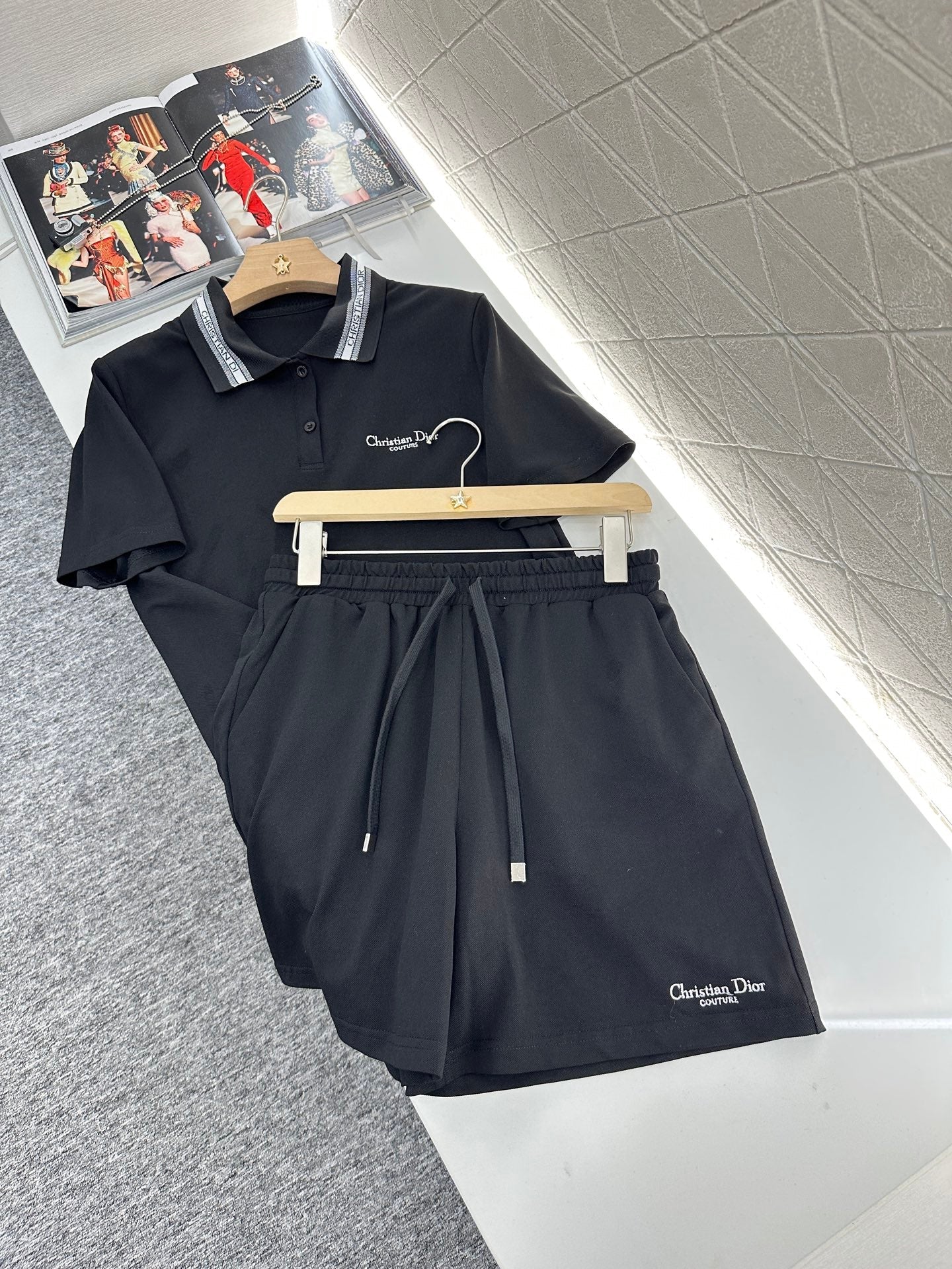25 Lapel top and shorts set