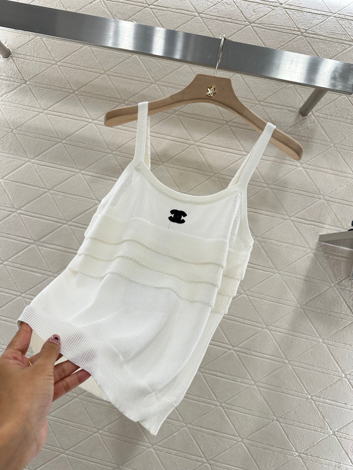 25 Knitted layered lace camisole