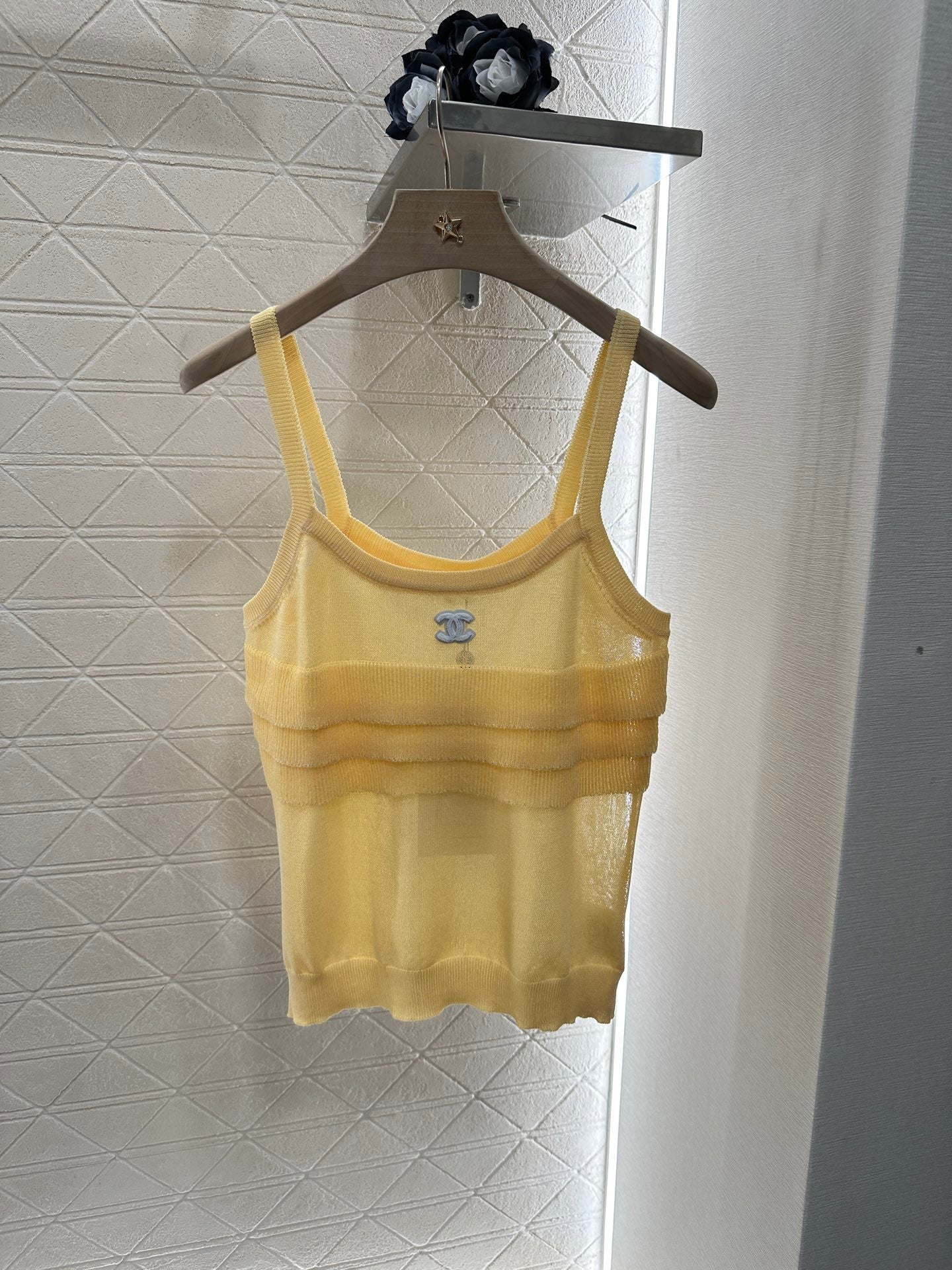25 Knitted layered lace camisole
