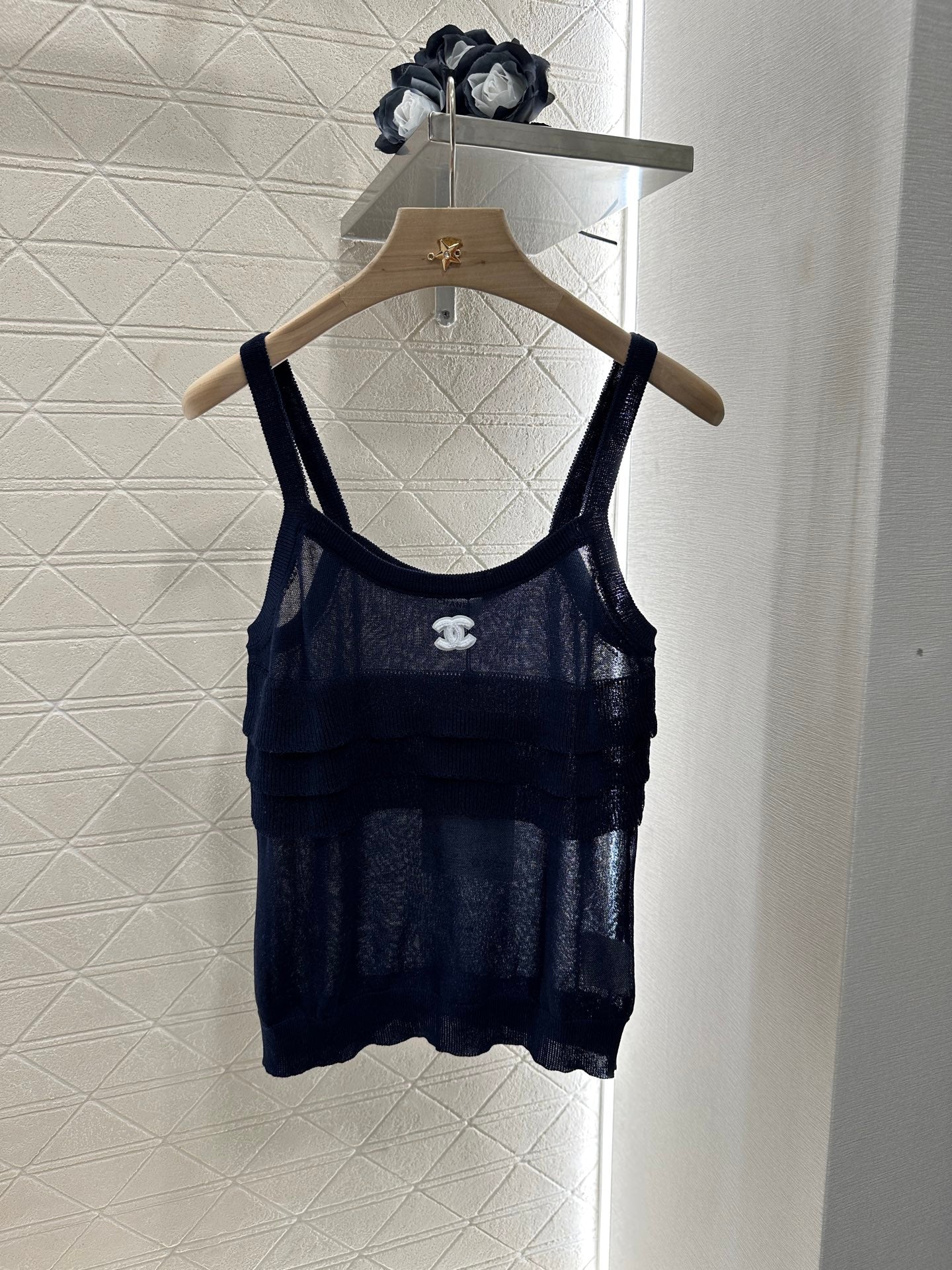 25 Knitted layered lace camisole