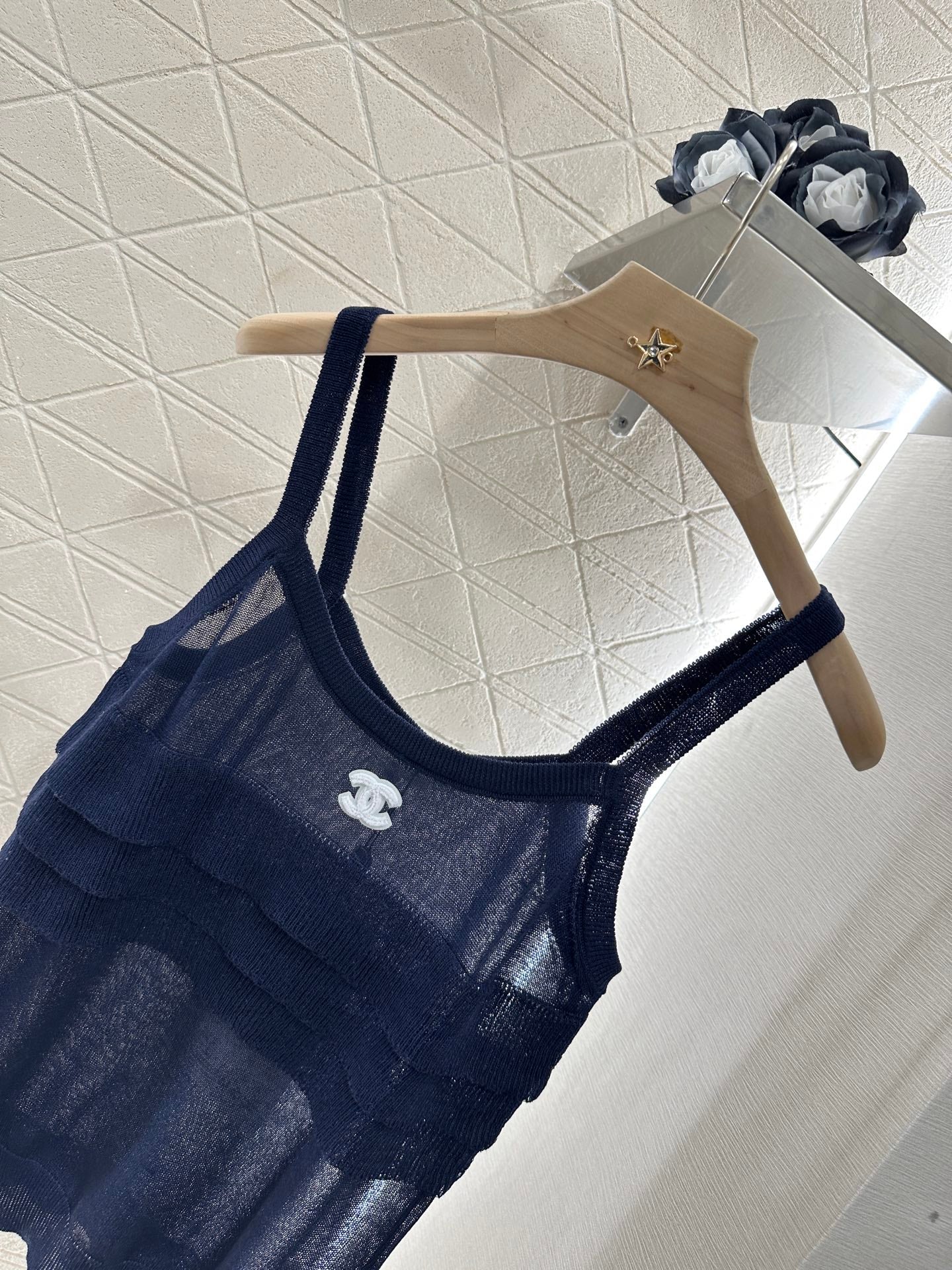25 Knitted layered lace camisole