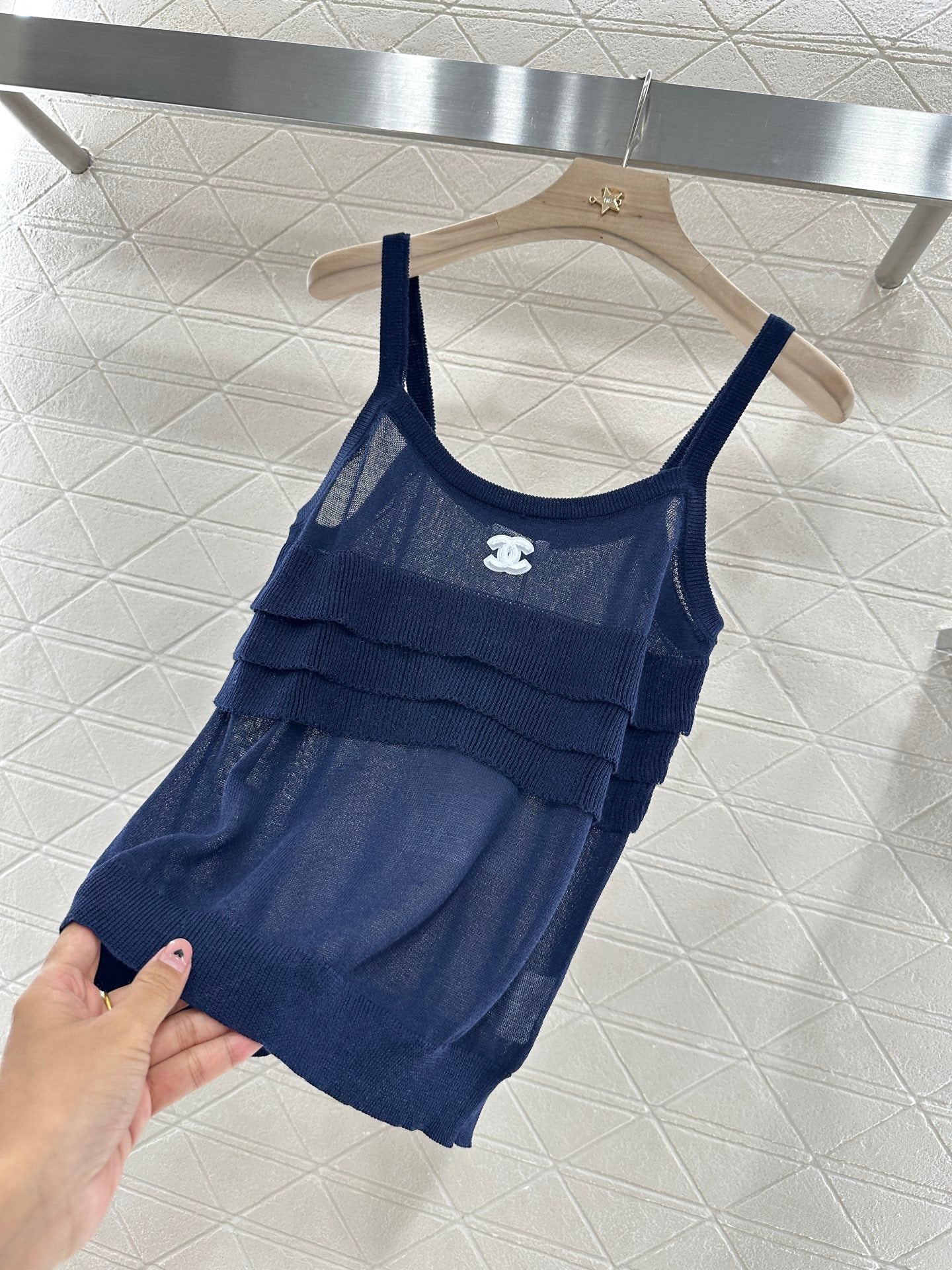 25 Knitted layered lace camisole