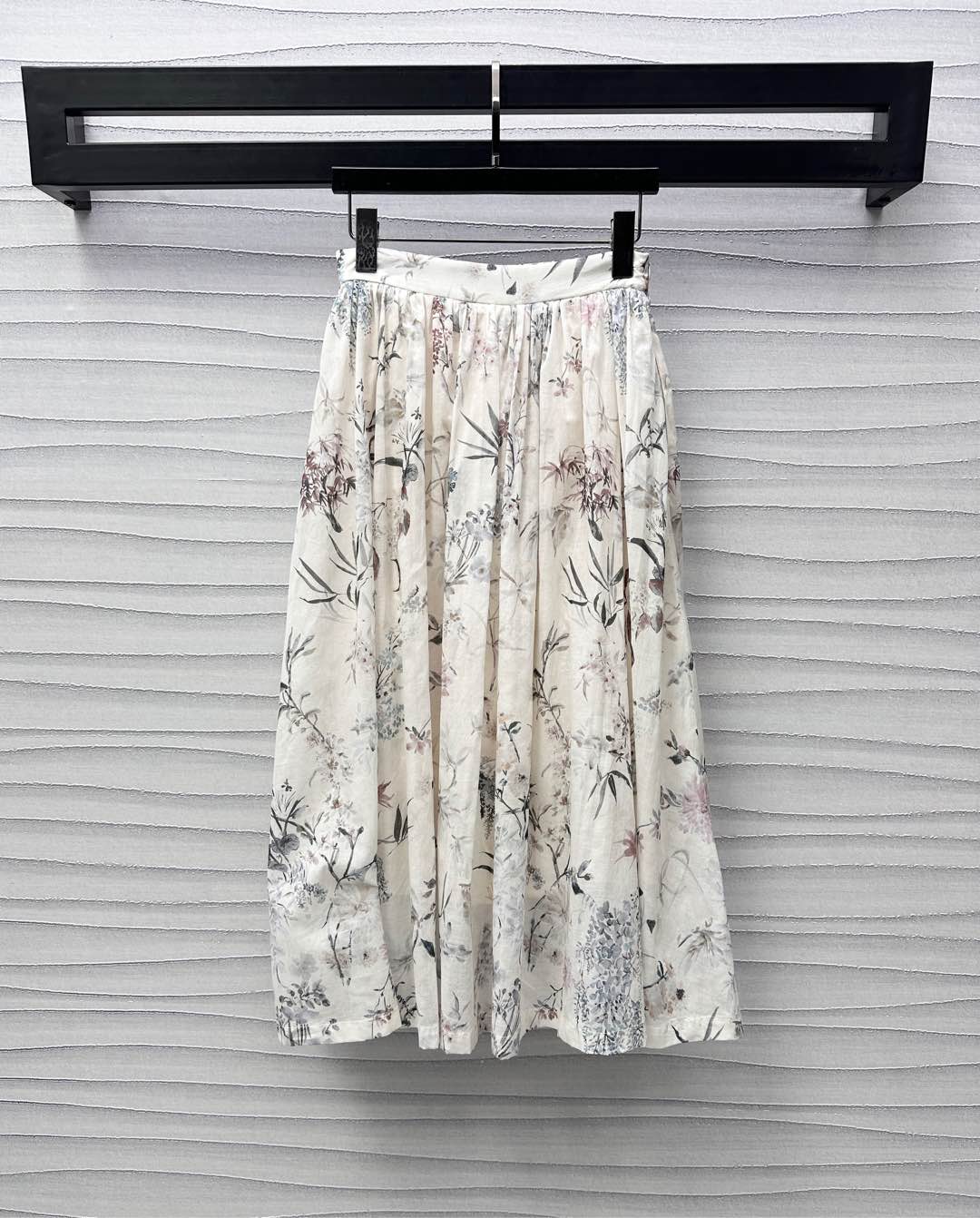 2025 New Arrivals Printed Pressed Skirt