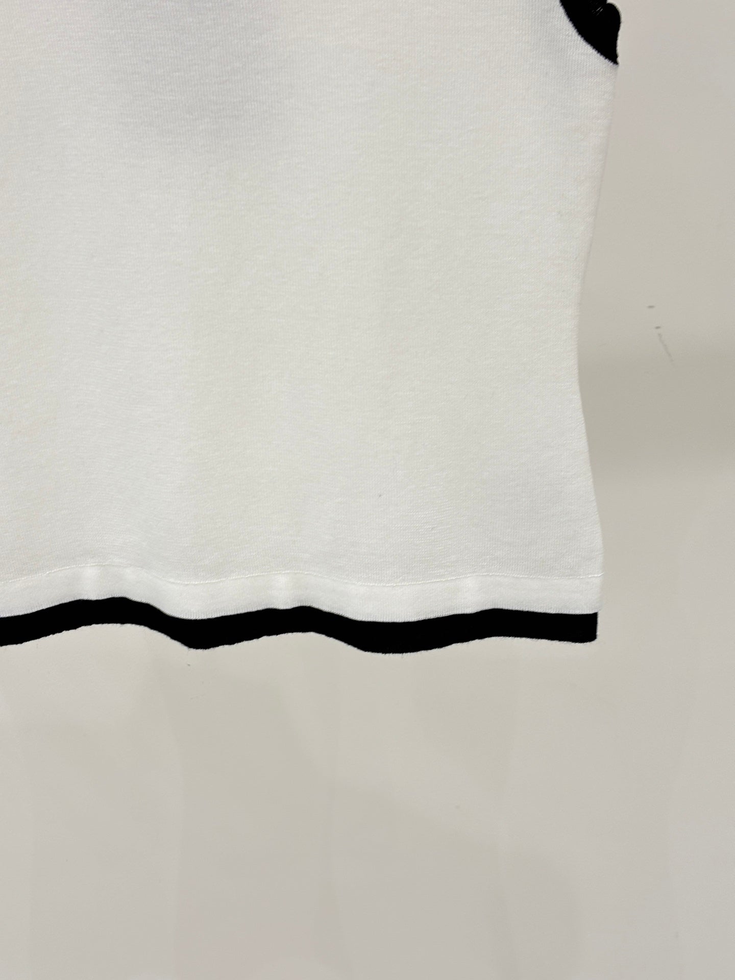 25 Round neck lace contrasting letter logo three-dimensional jacquard simple knitted vest