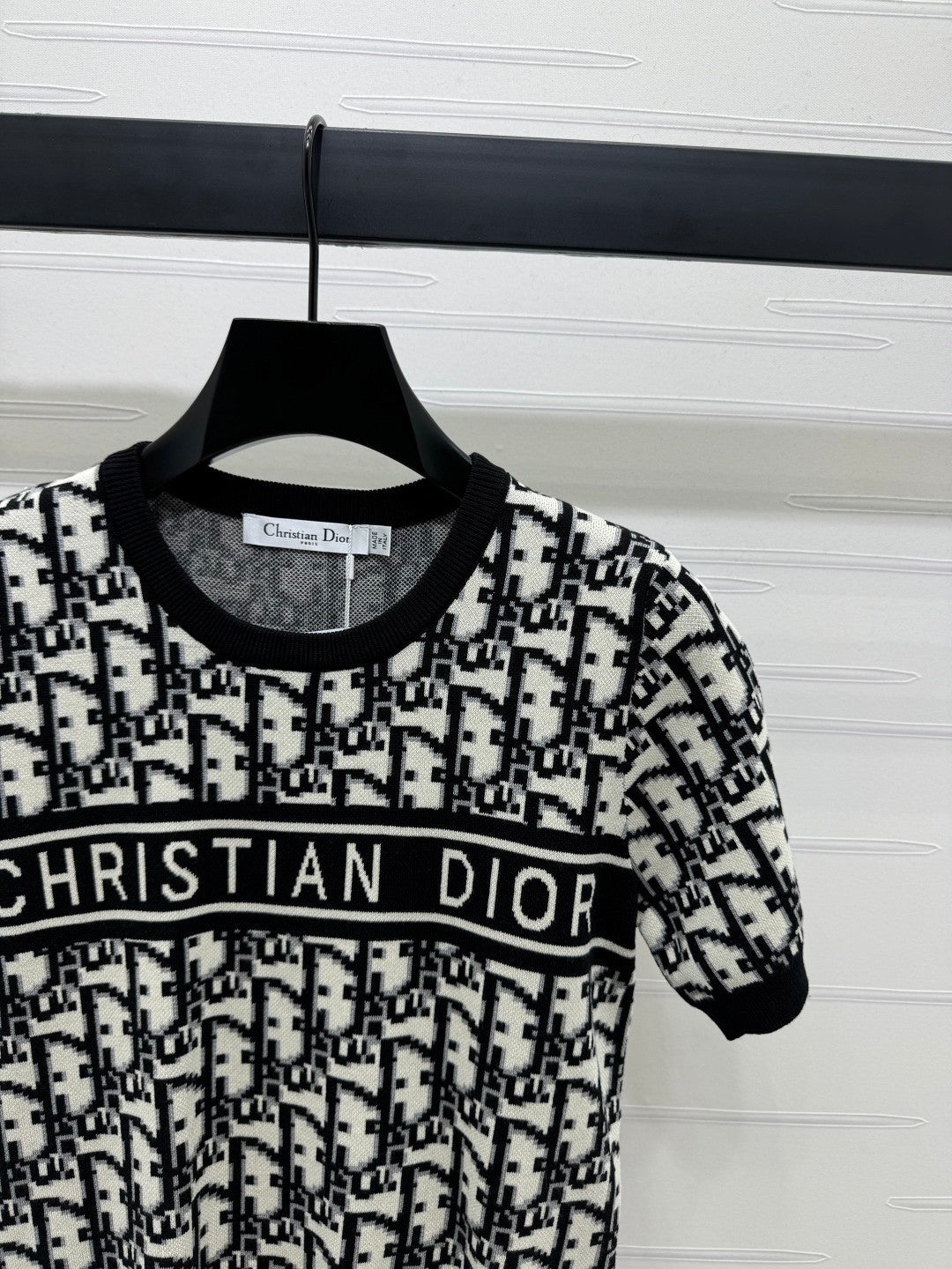 25 Jacquard Knitted Short Sleeve