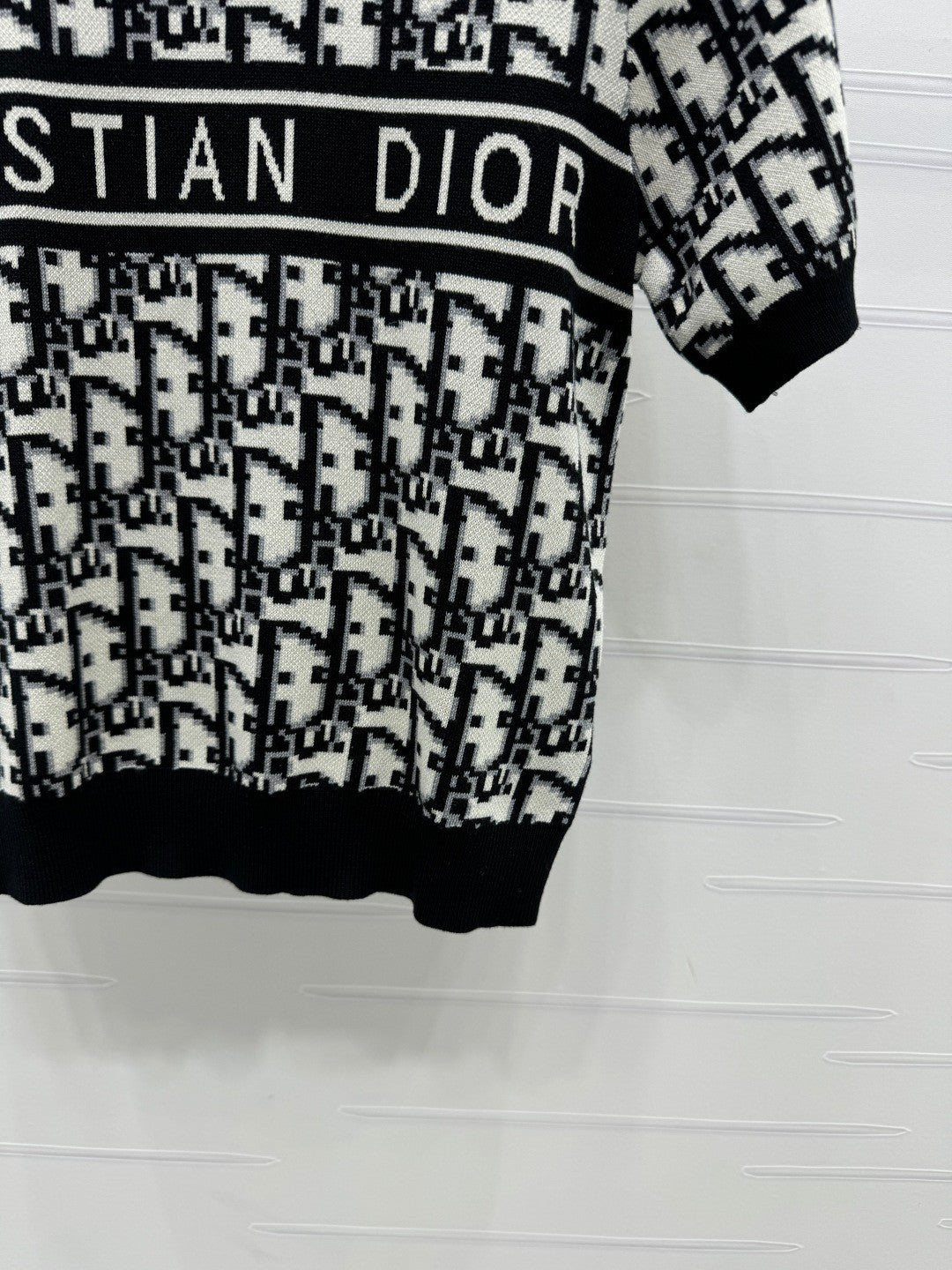 25 Jacquard Knitted Short Sleeve