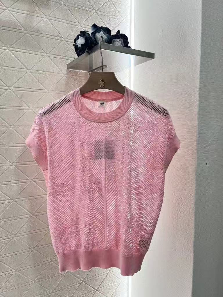 25 Jacquard hollow knitted top