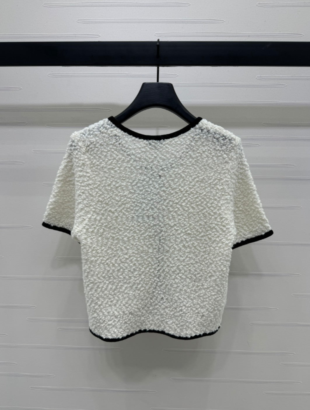 25 Particle velvet knitted short sleeved cardigan