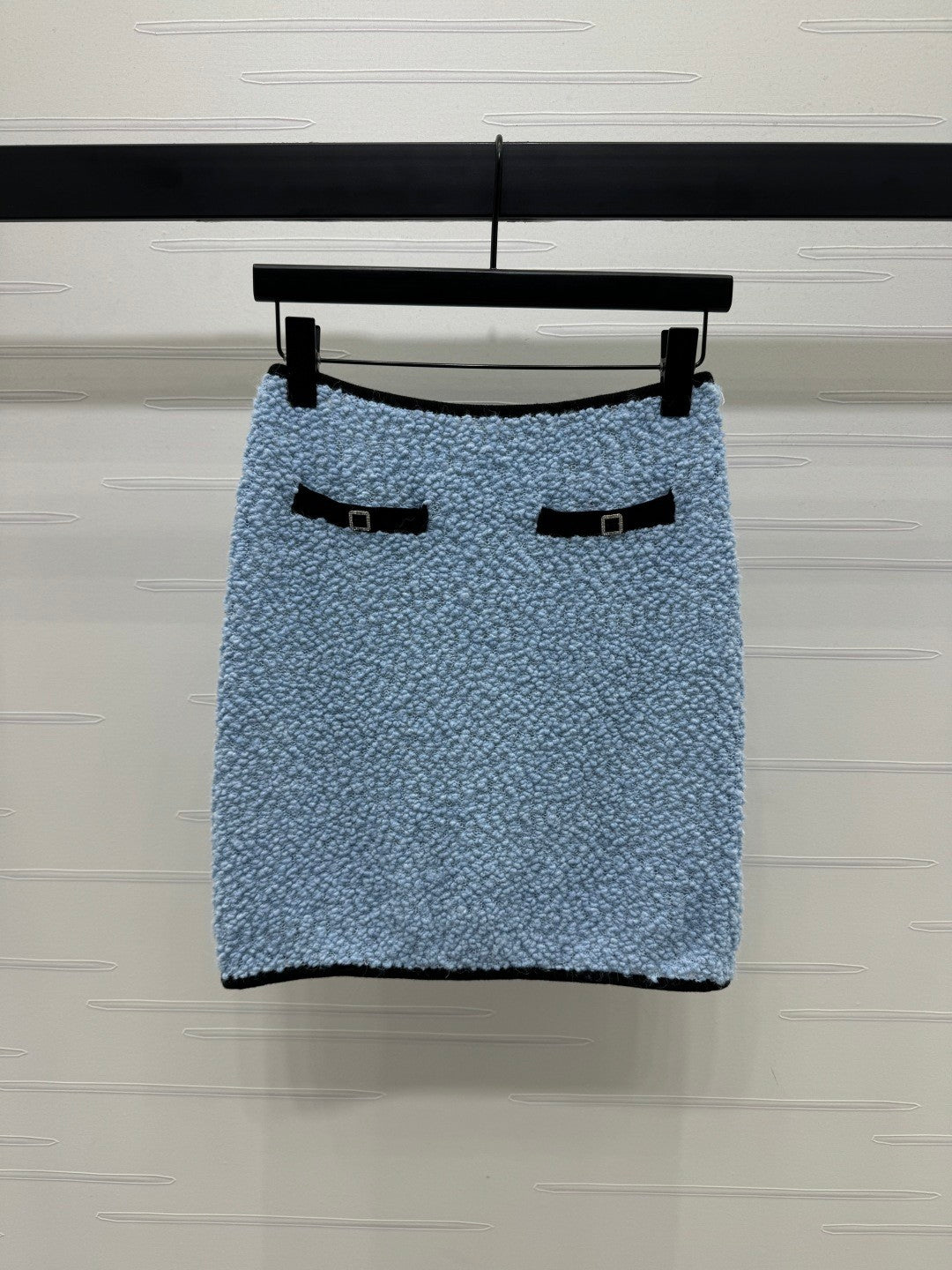 25 Particle velvet knitted short skirt