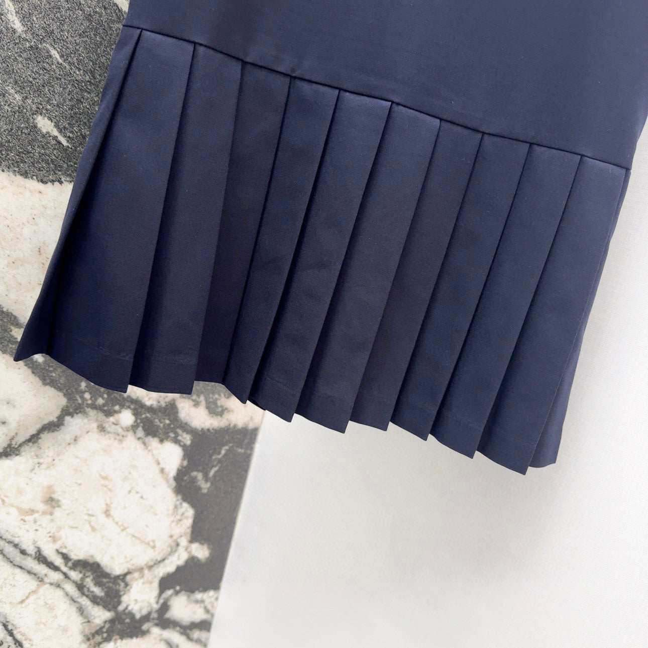 25SS Early Spring New Colorblock Lapel Pleated Polo Dress