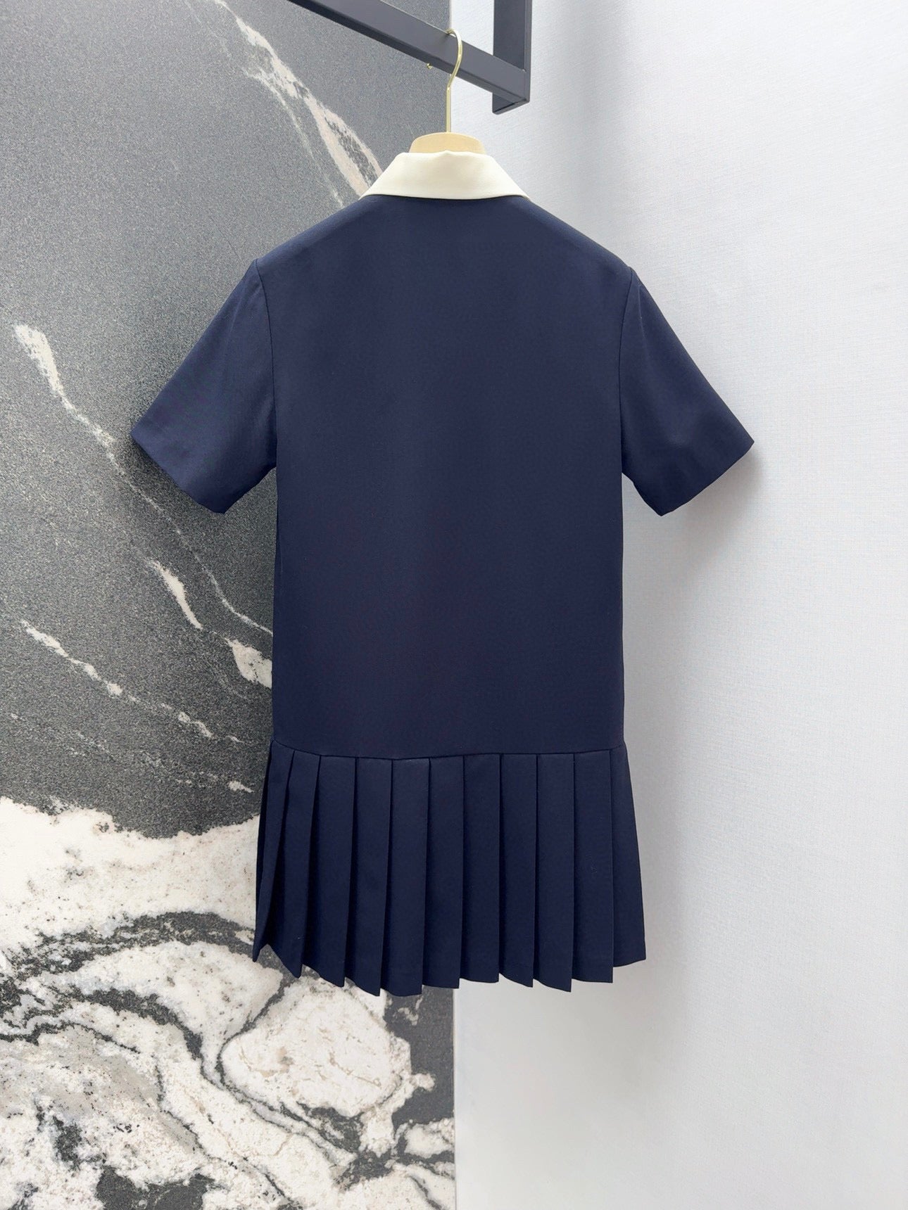 25SS Early Spring New Colorblock Lapel Pleated Polo Dress